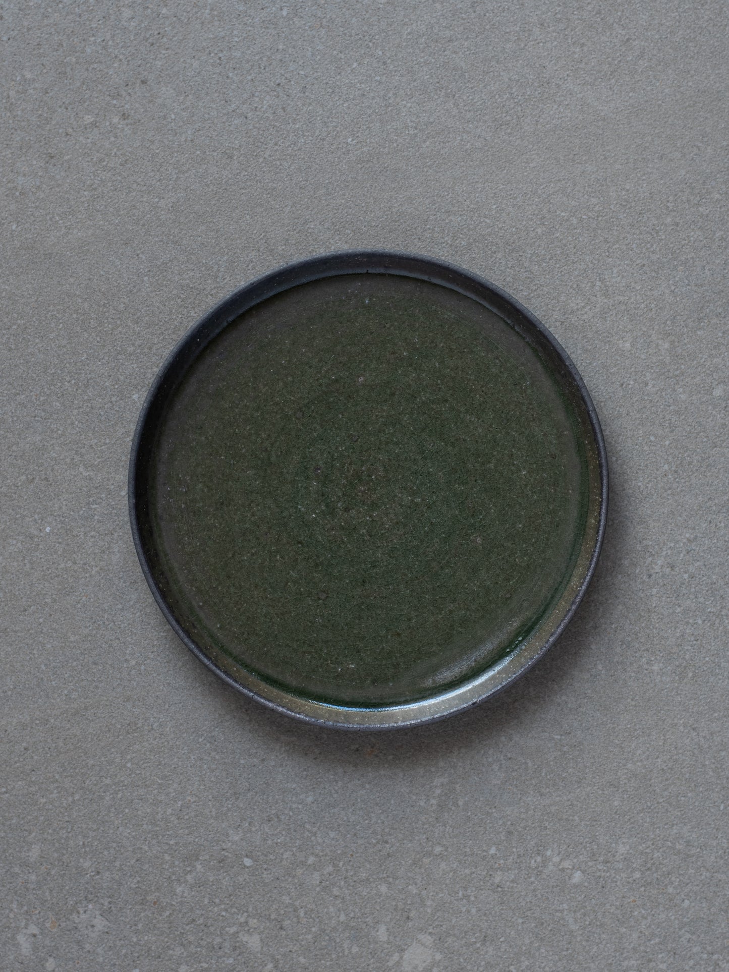 Olive Iraka Plate - Medium