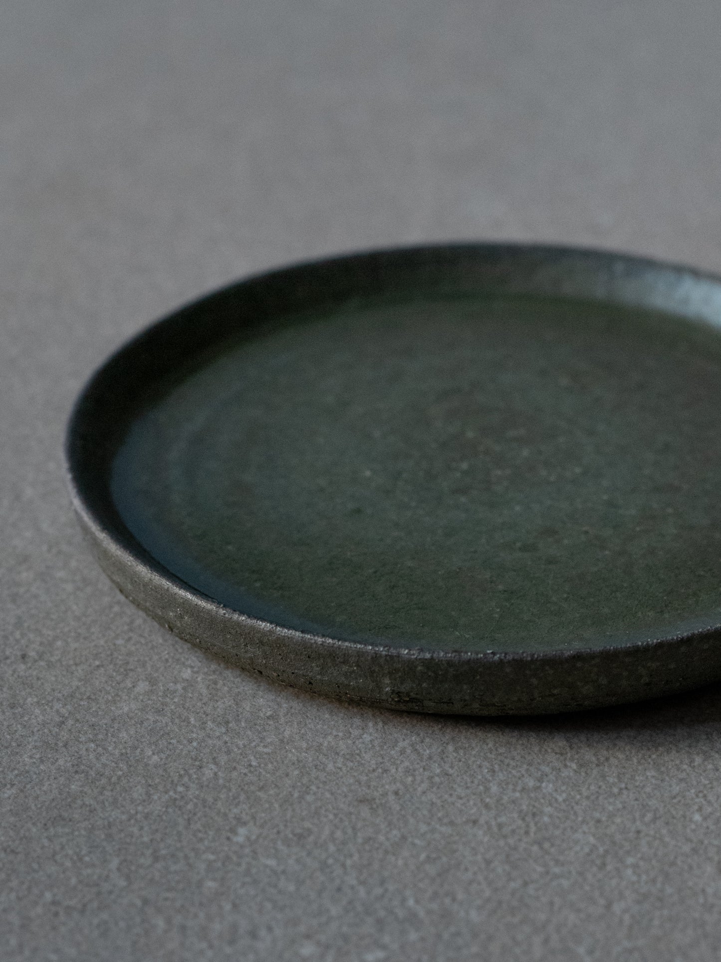 Olive Iraka Plate - Small