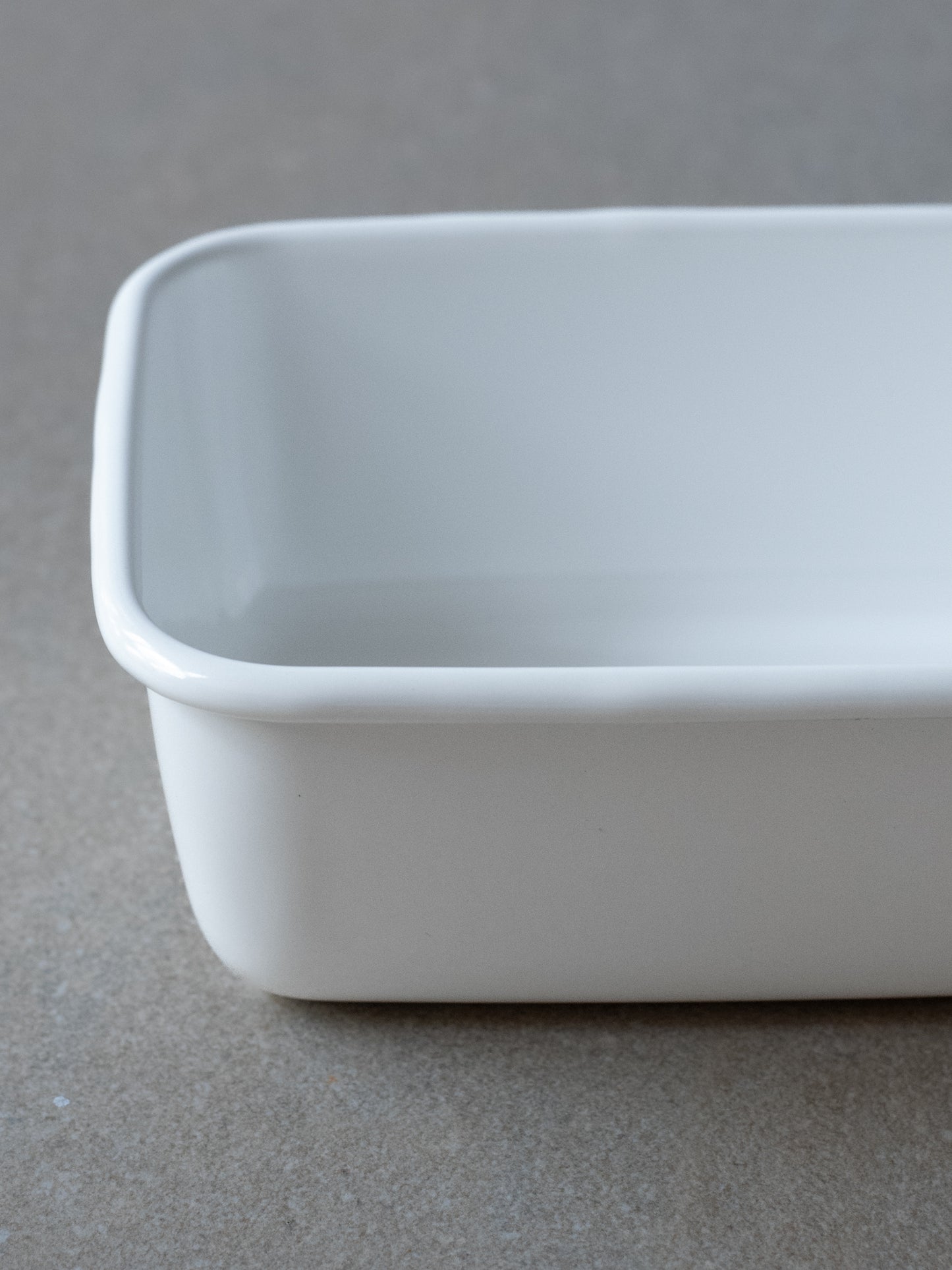 White Enamel Container – Deep Rectangle