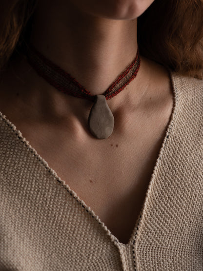 Pendant Collar - Red and Brown
