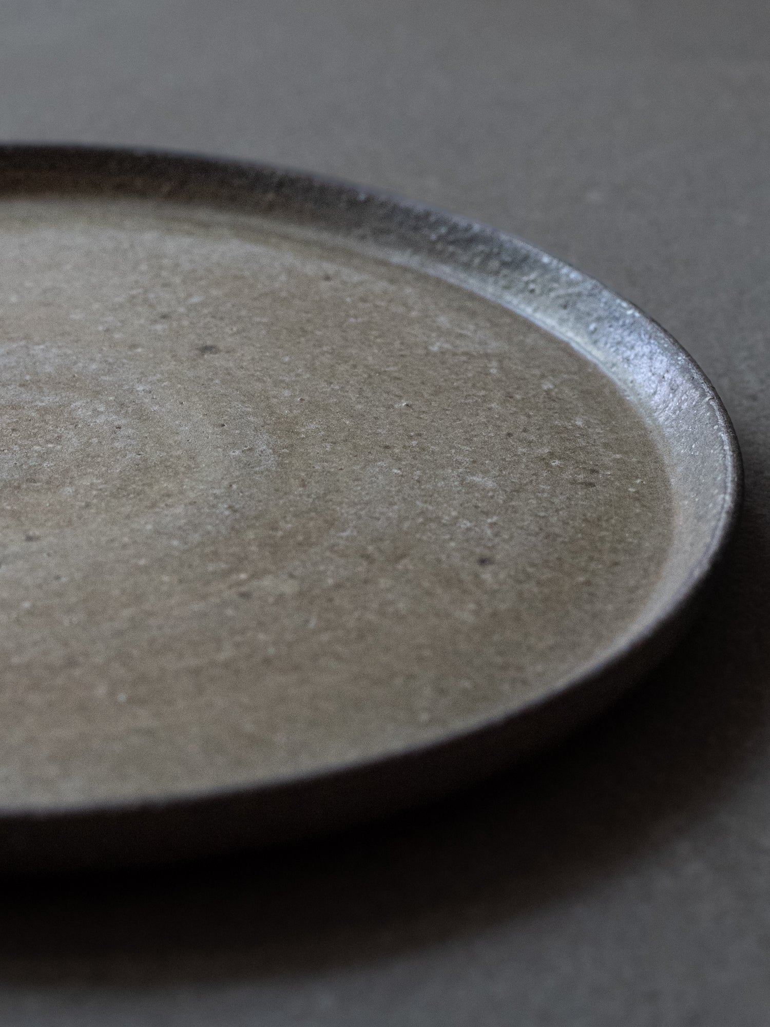 Natural Iraka Plate - Medium