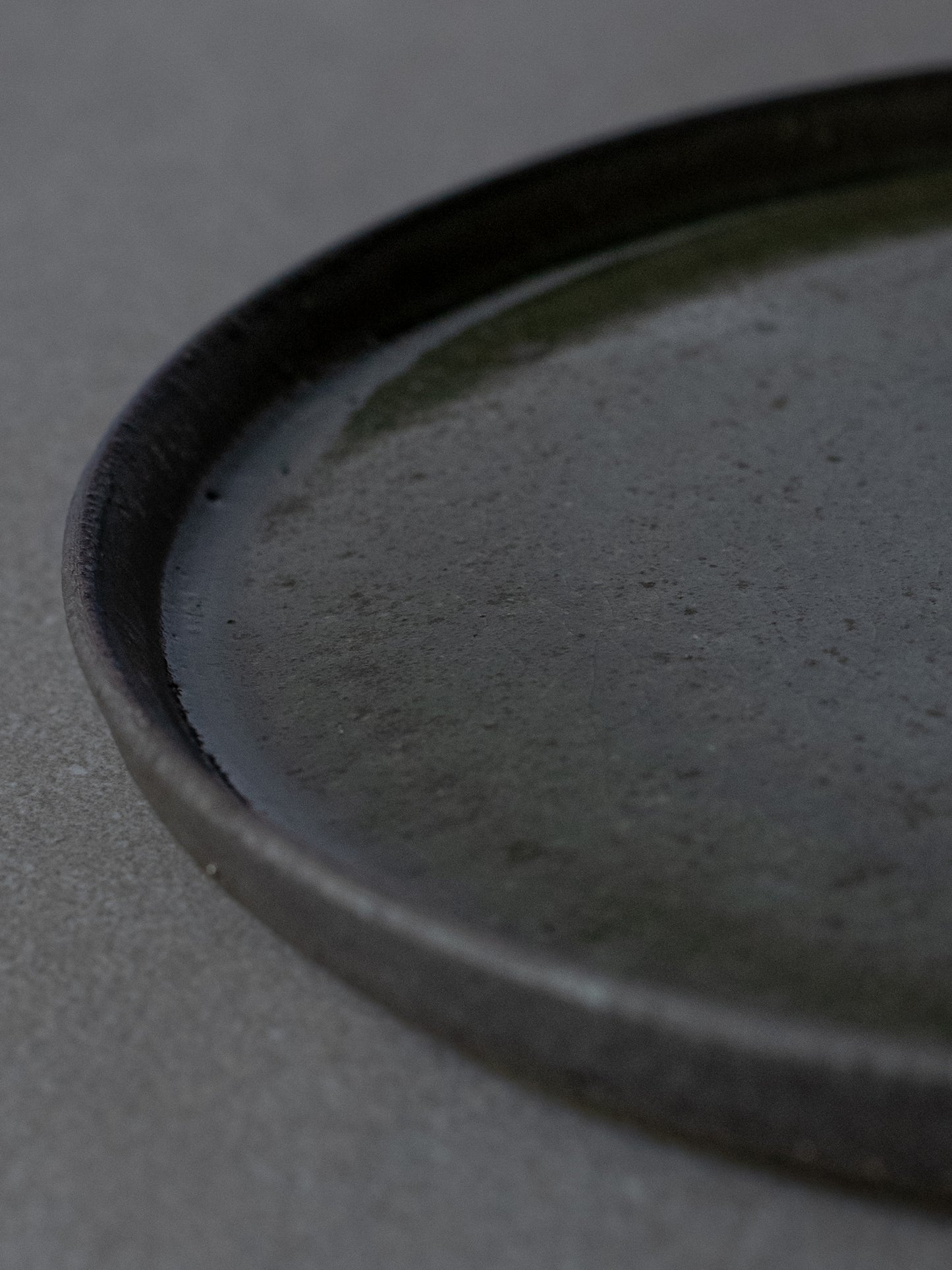 Olive Iraka Plate - Large