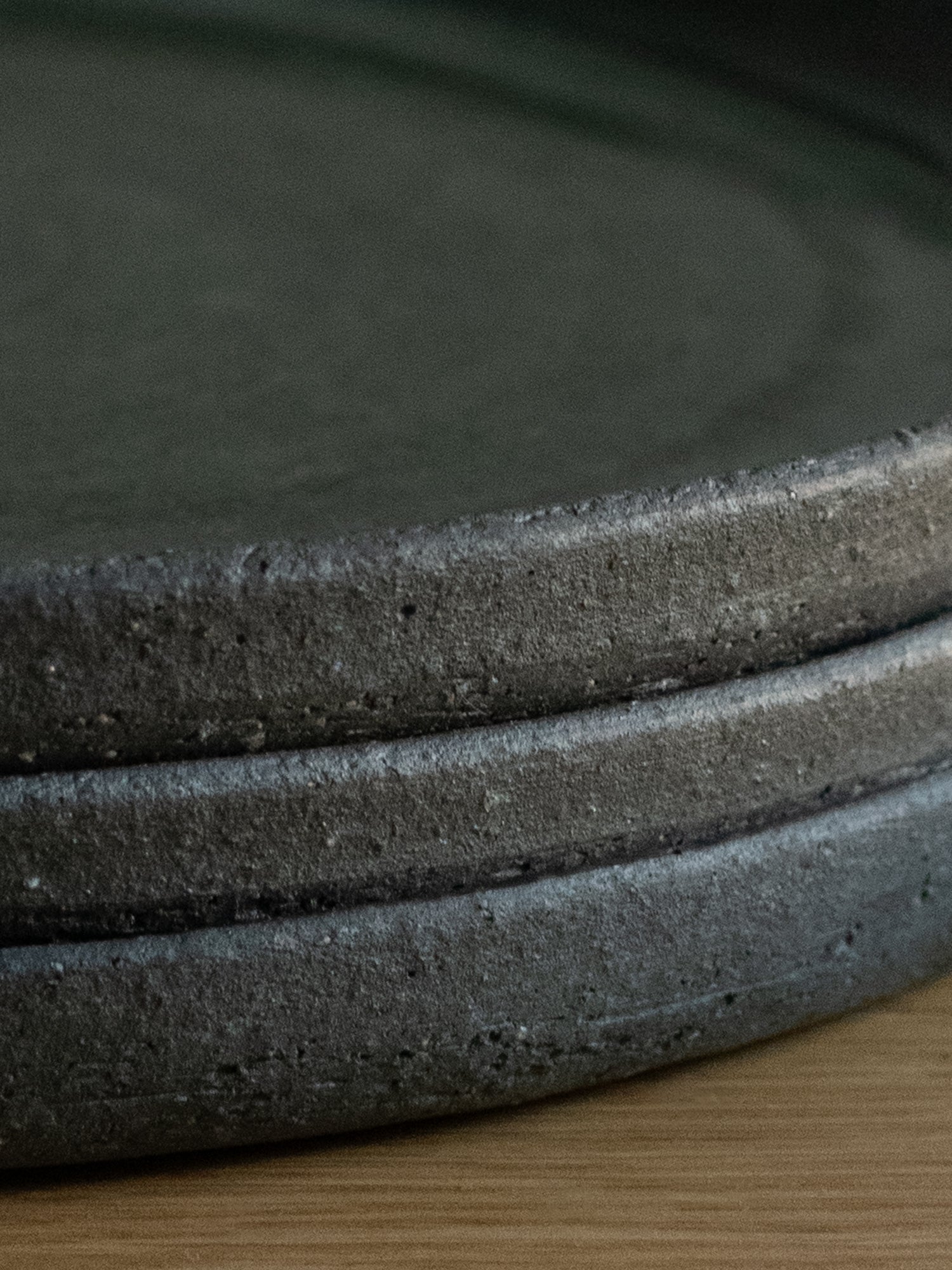 Olive Iraka Plate - Medium