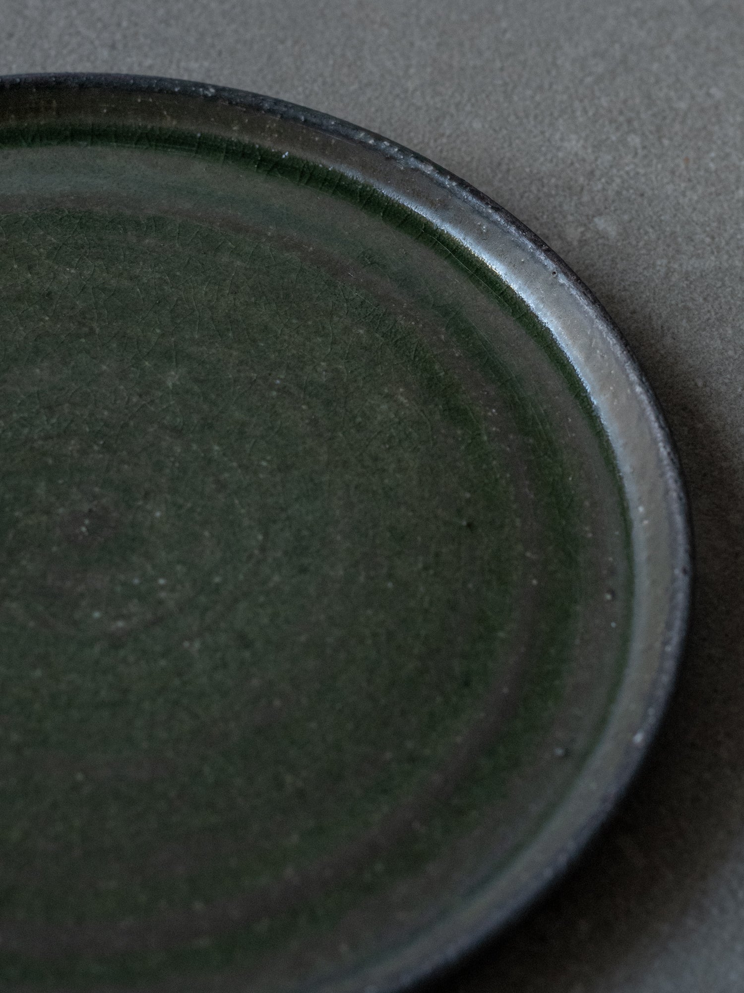 Olive Iraka Plate - Medium