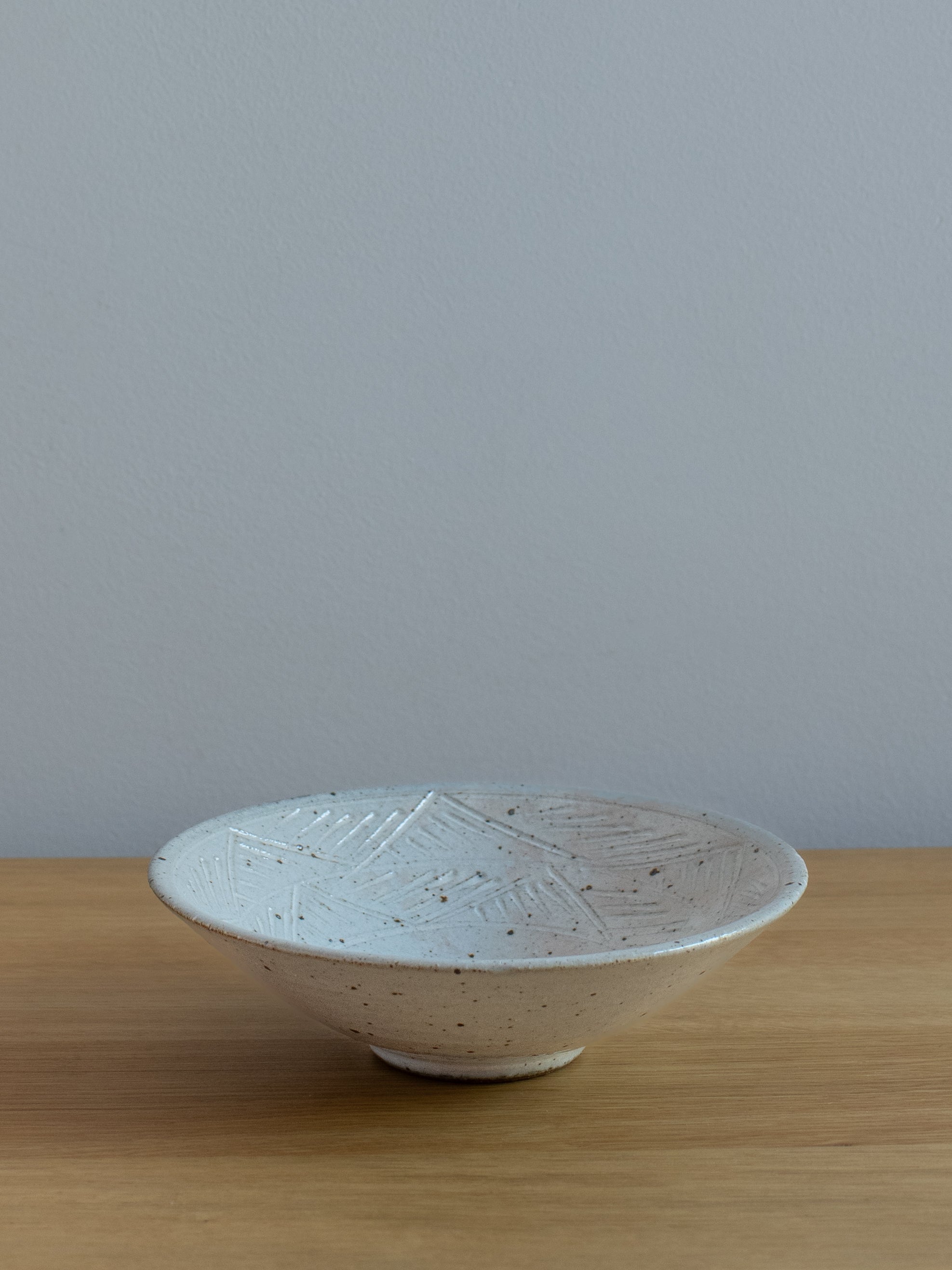 Kohiki Zigzag Angled Bowl - Small