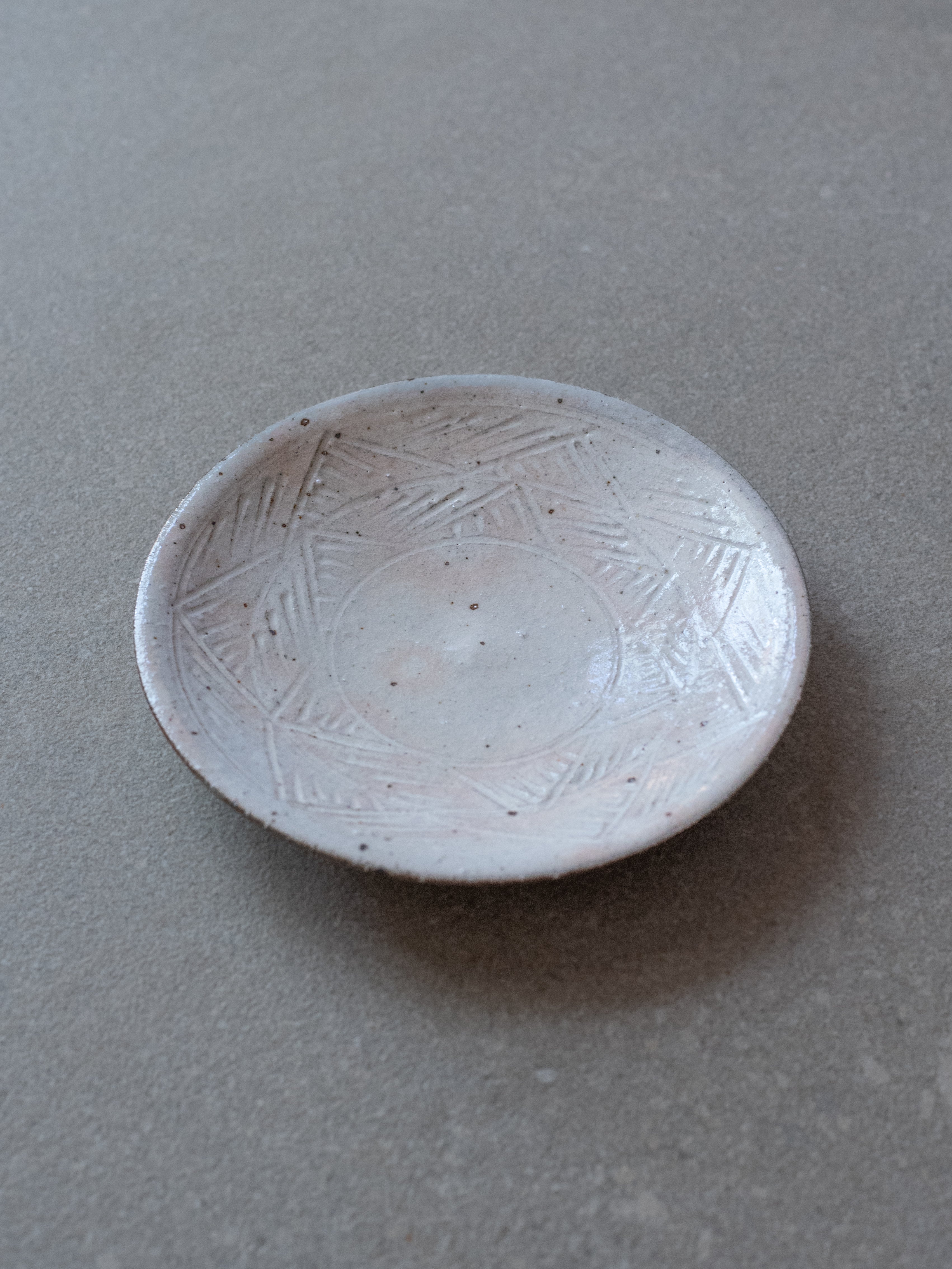 Kohiki Zigzag Saucer Plate