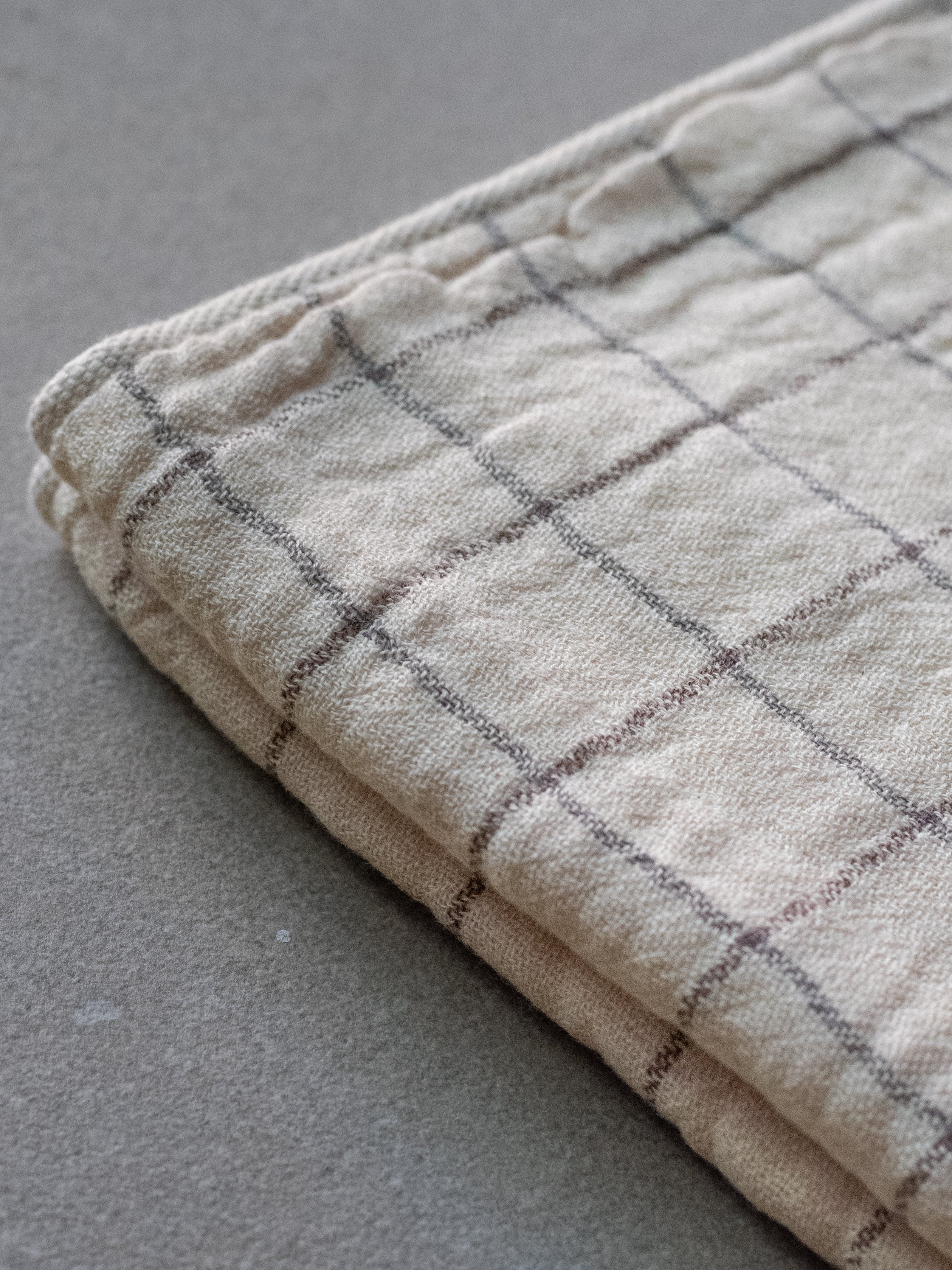 Graph Bath Towel Large - Earl Grey