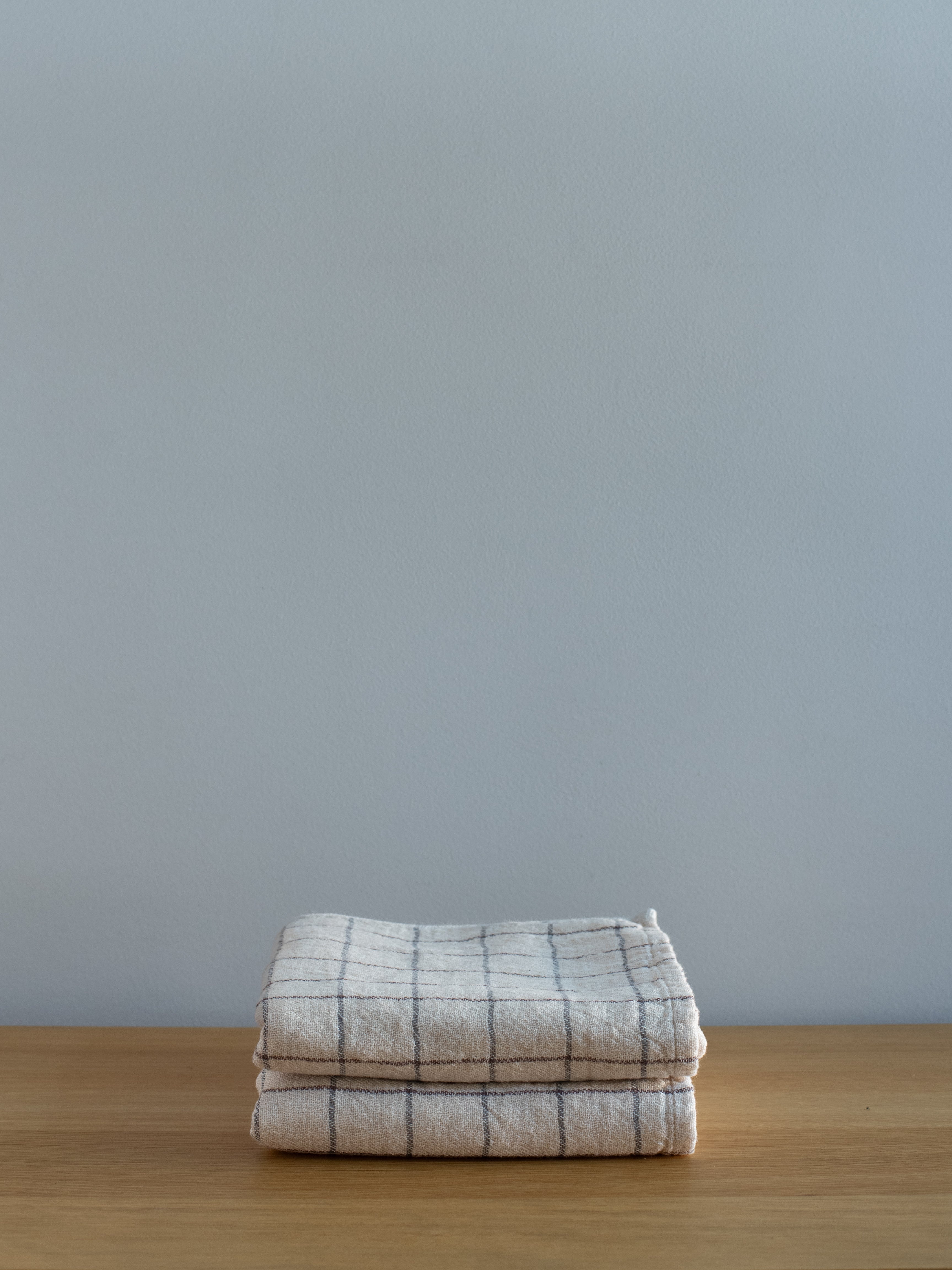 Graph Hand Towel - Earl Grey