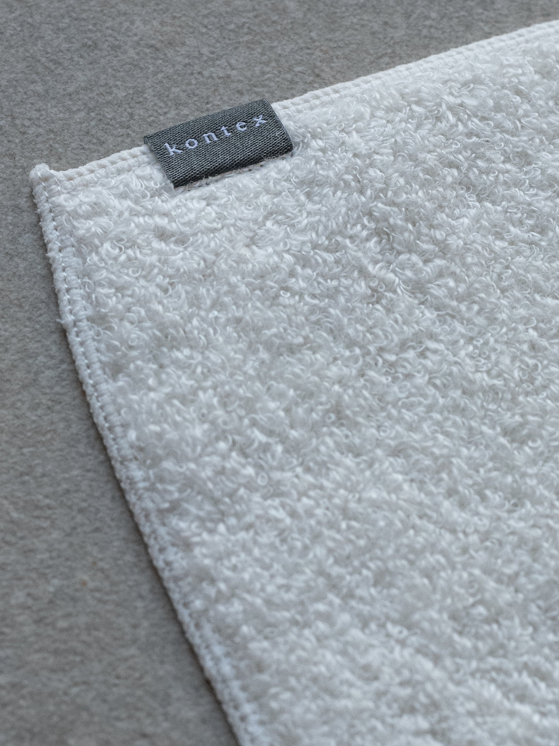 Wata Fuwa Handkerchief - Ivory