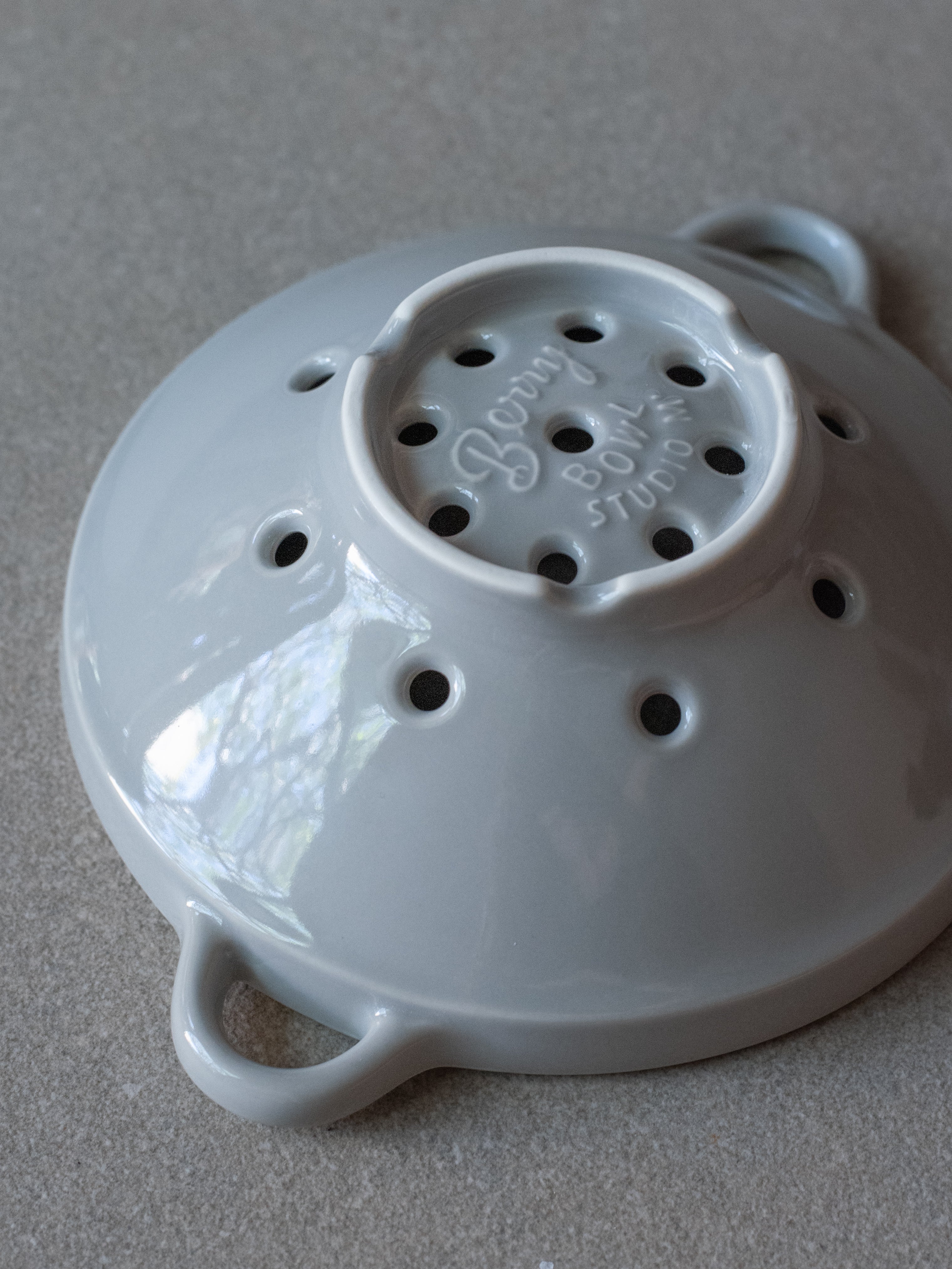 Porcelain Berry Colander Bowl