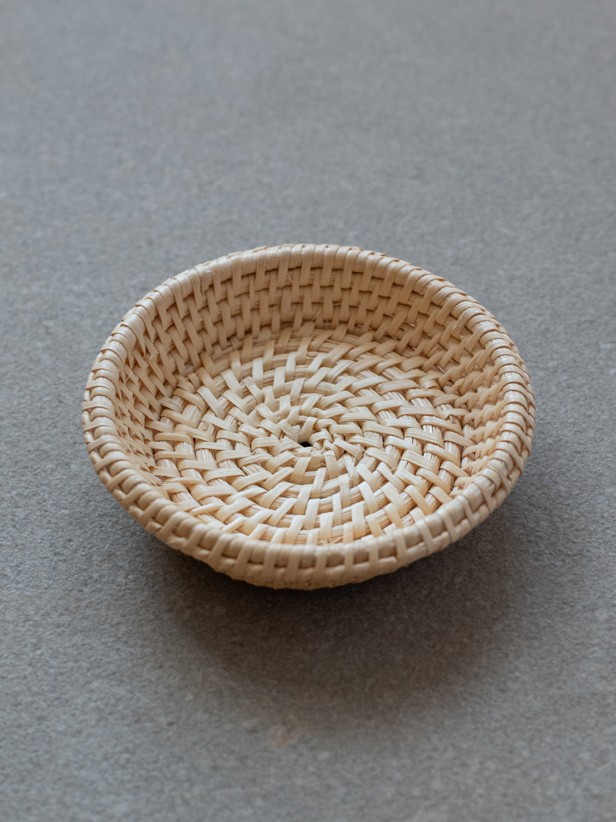 Handwoven Round Spiral Rattan Coaster