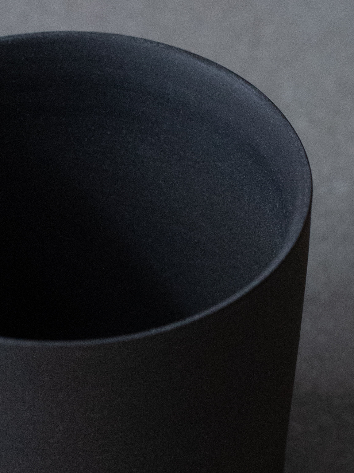 Cylinder Cup - Black