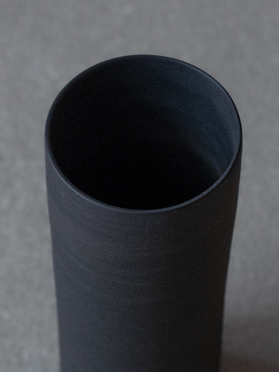 Cylinder Vase - Black