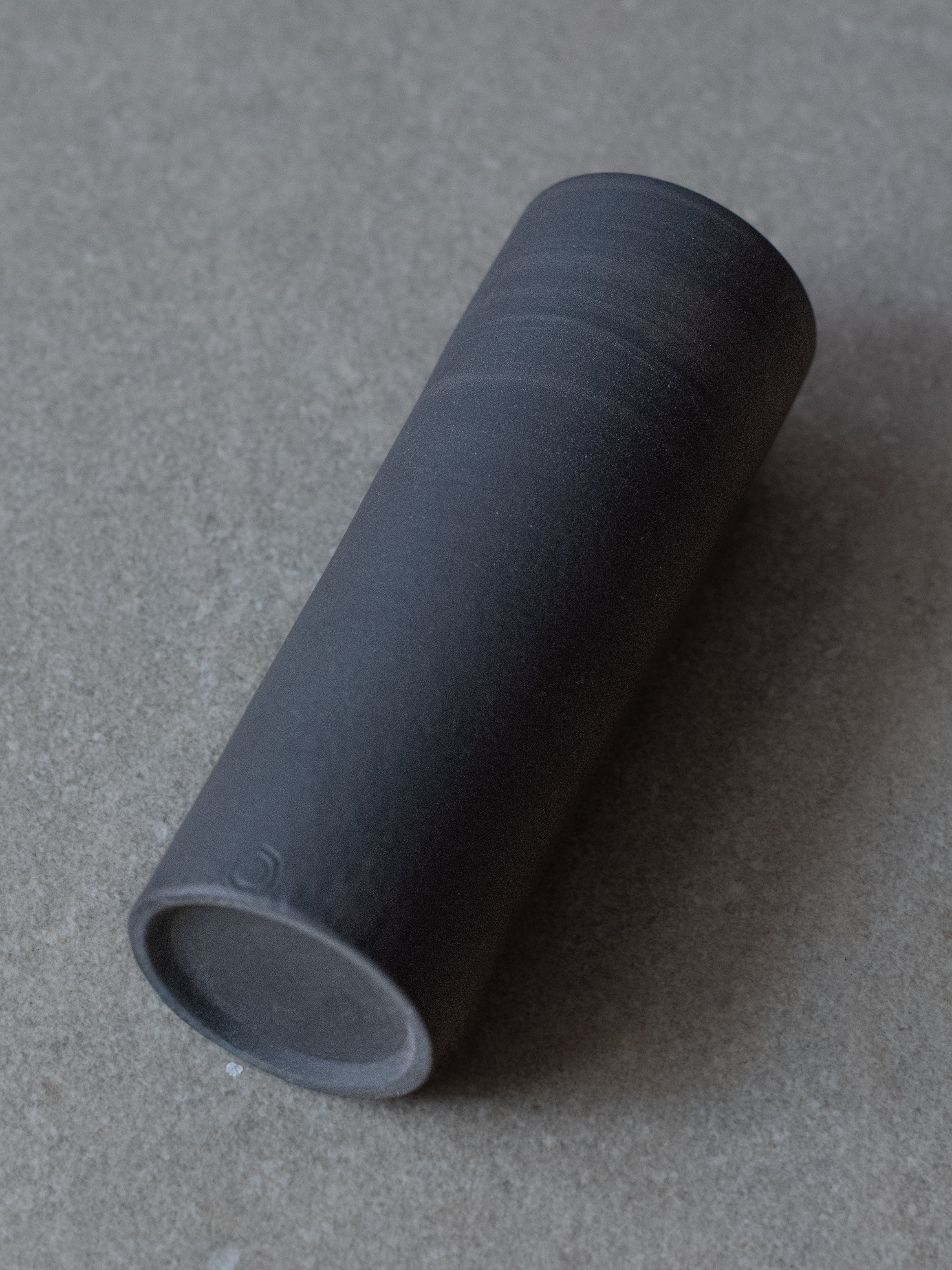 Cylinder Vase - Black