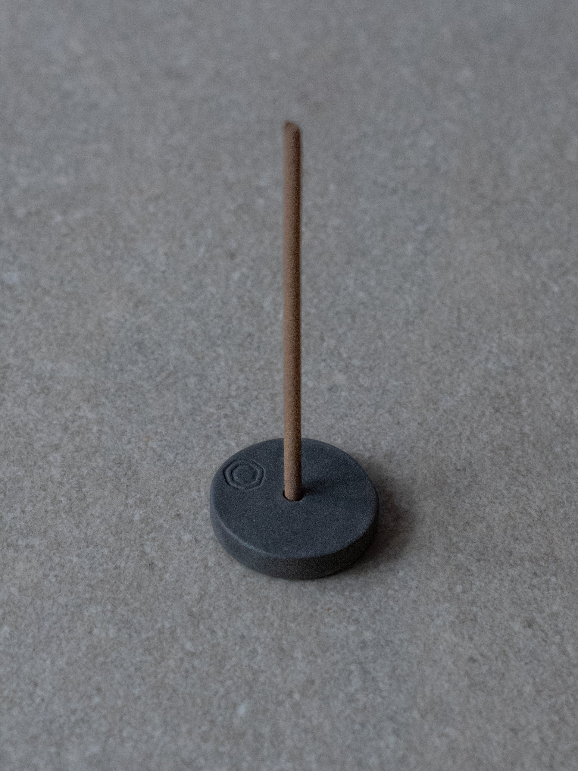 Incense Stand Maru - Black