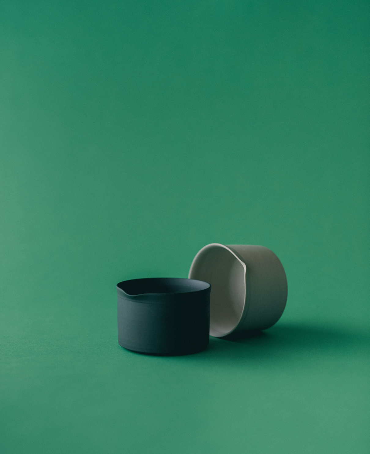 Kittate Spouted Tea Bowl - Black