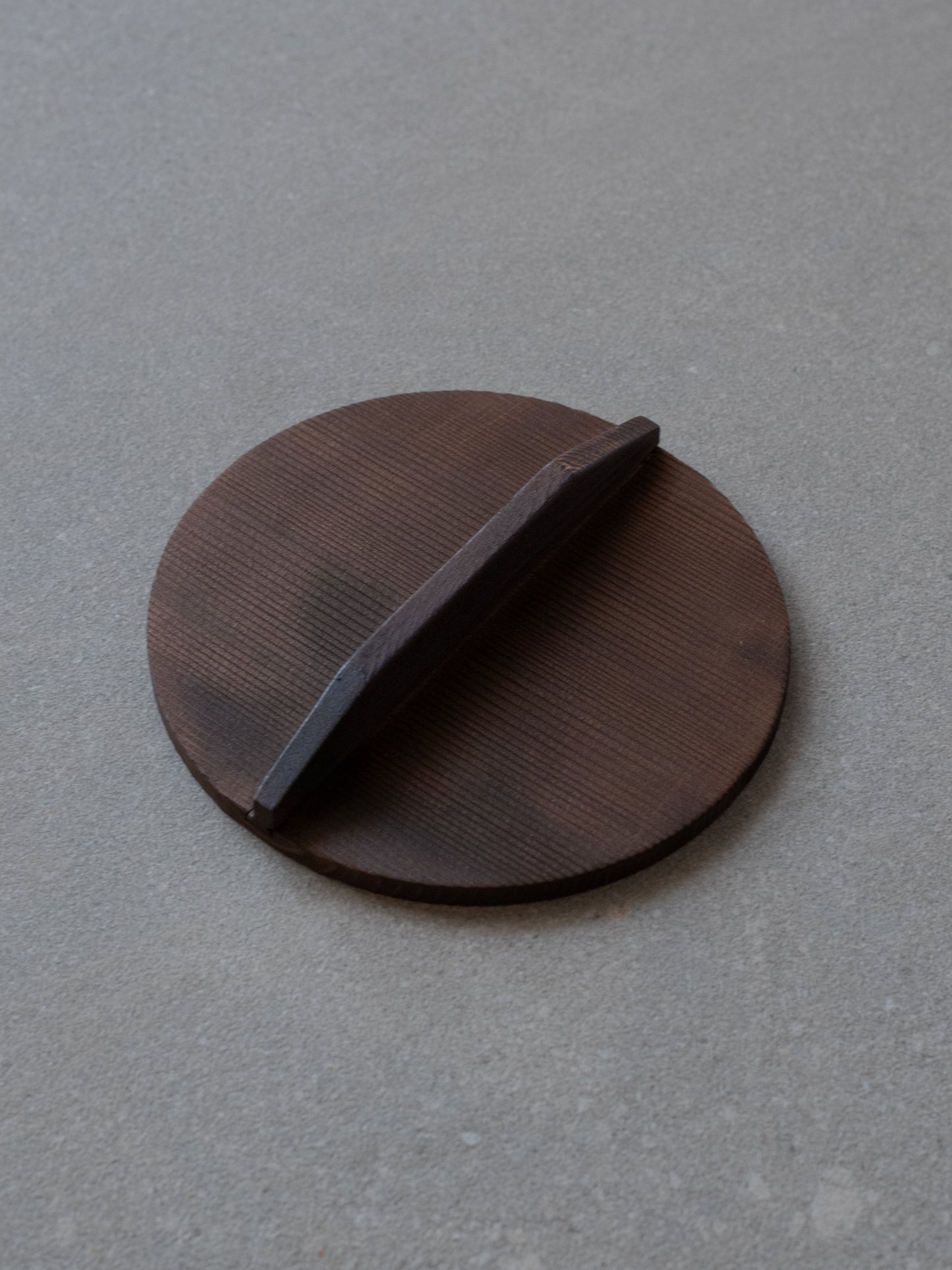 Burnished Cedar Drop Lid - 16cm