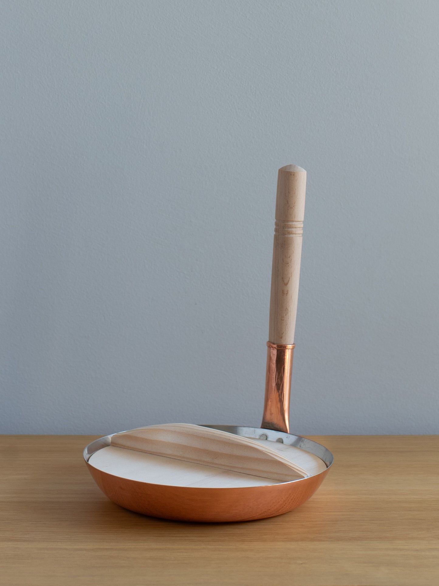 Wooden Drop Lid - 16cm