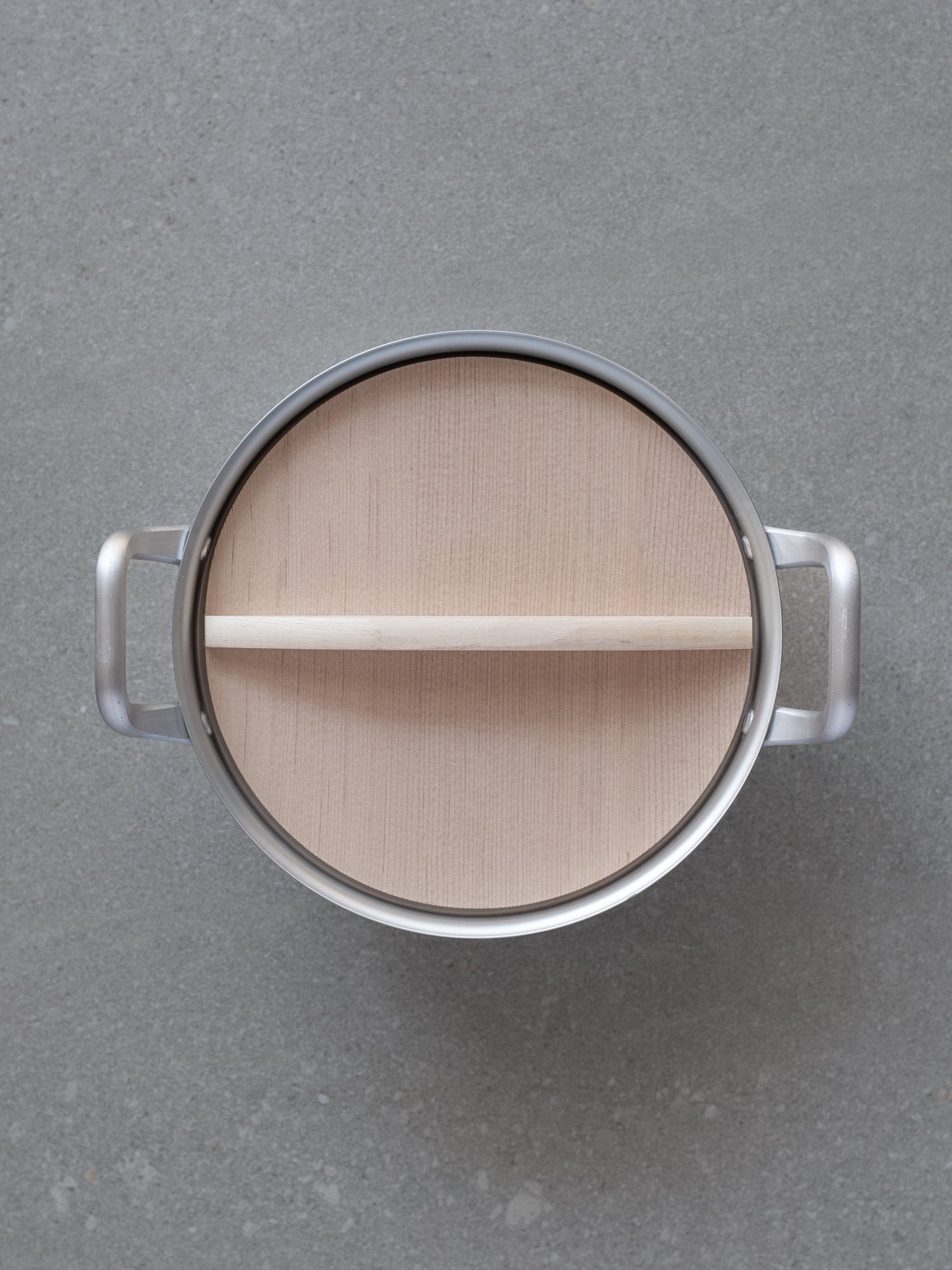 Aluminium Pot