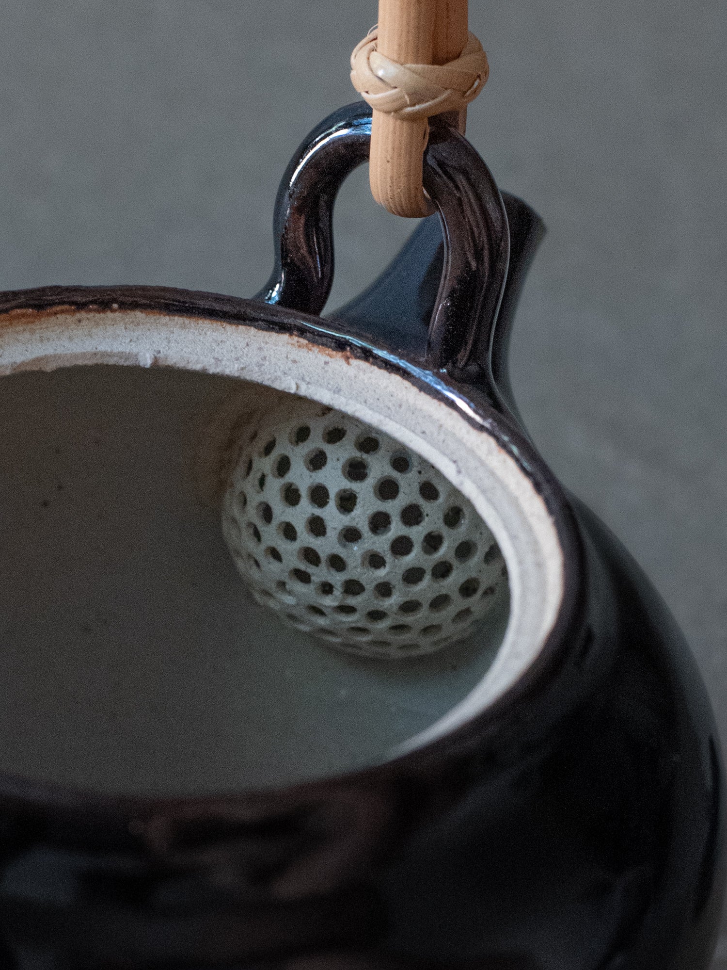 Dobin Teapot - Black