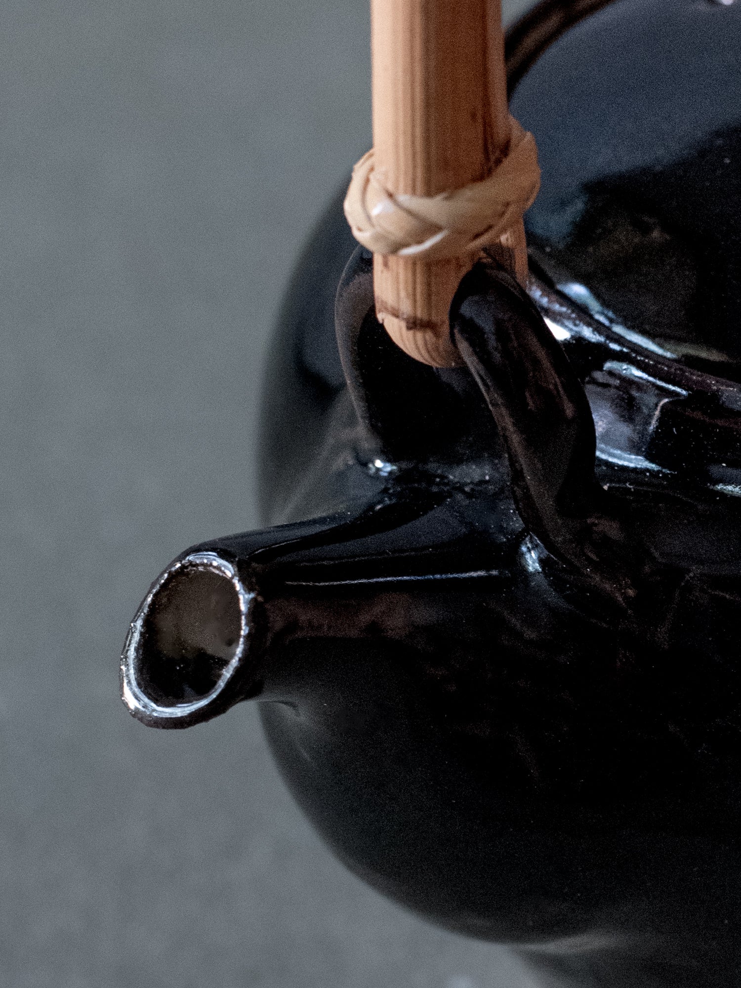 Dobin Teapot - Black