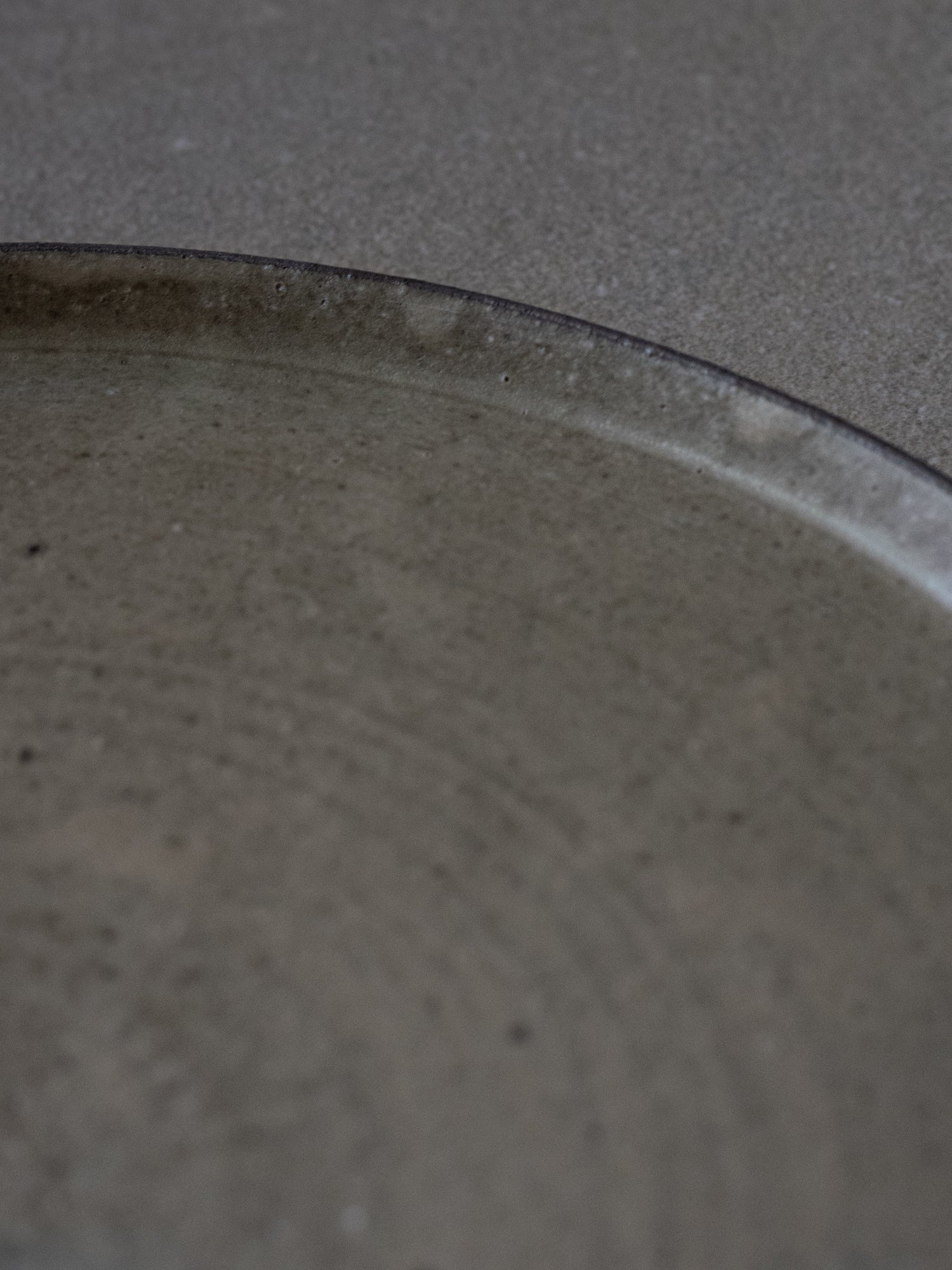 Natural Iraka Plate - Large