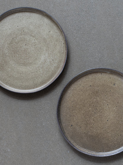 Natural Iraka Plate - Medium