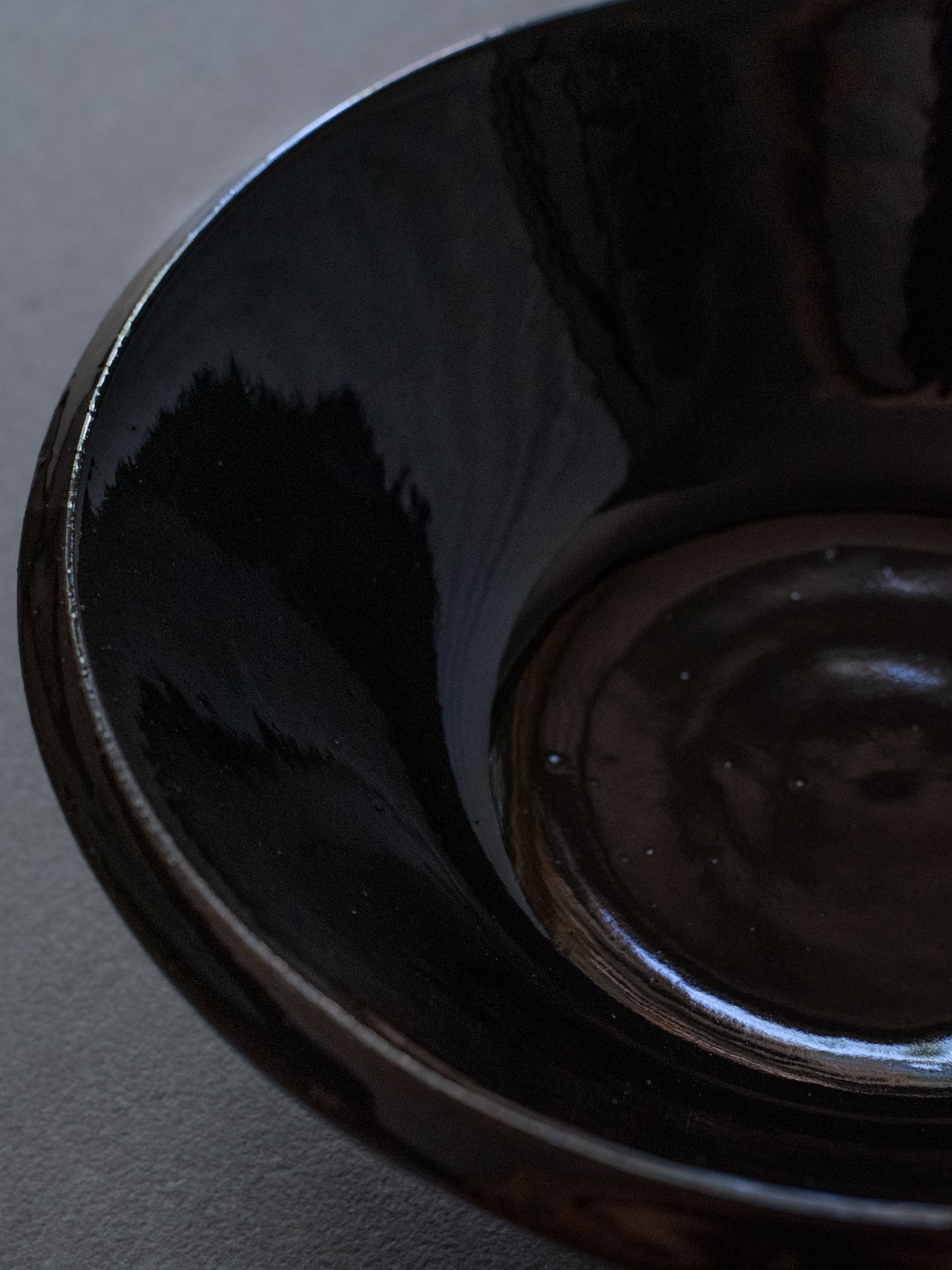 Bon Accueil Serving Bowl - Dark Brown