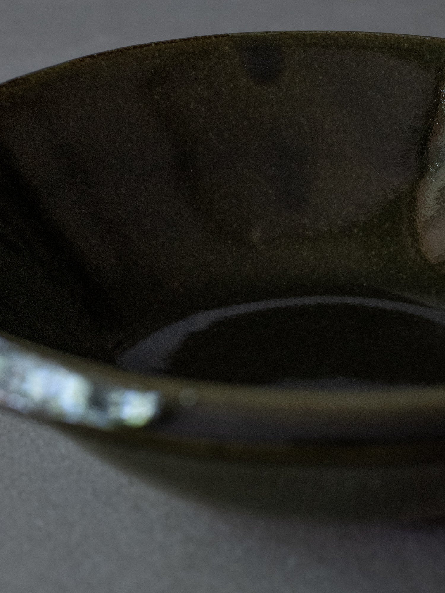 Bon Accueil Serving Bowl - Olive