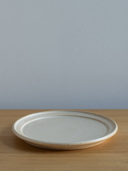 Ecru Le Temps Plate - Medium