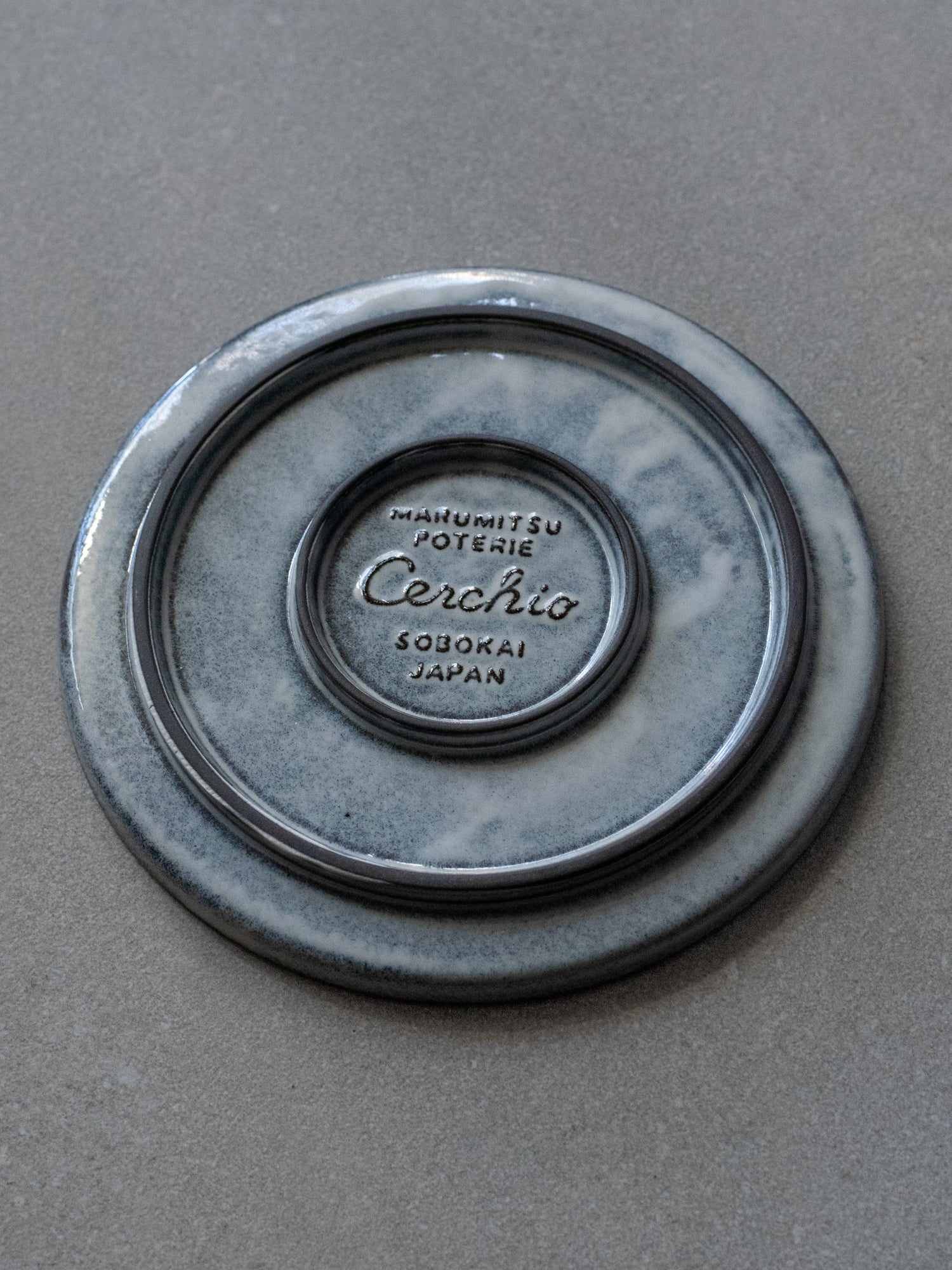 White Cerchio Plate - Medium