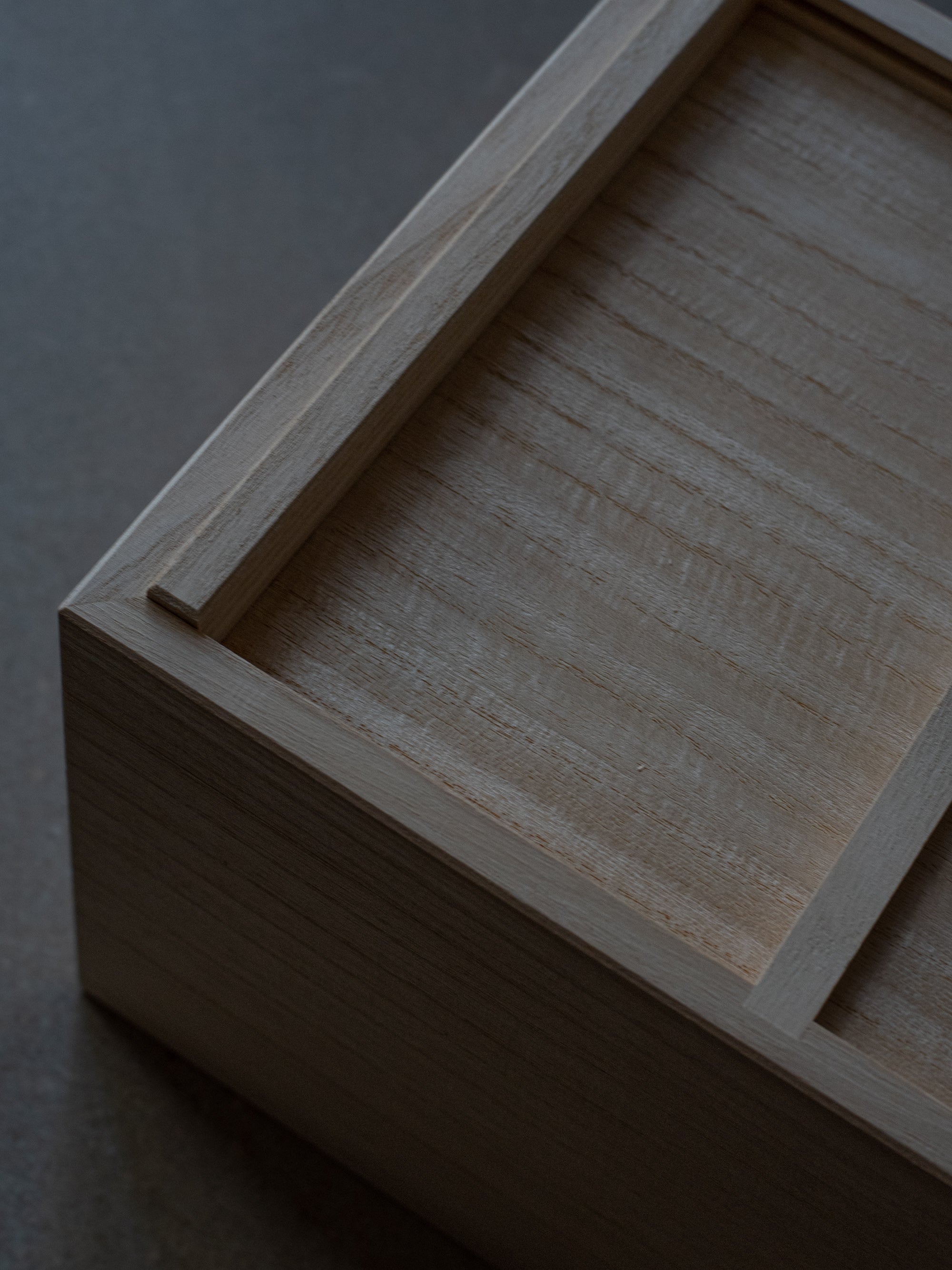 Azmaya Wooden Rice Storage Box 5kg – Mujo Store