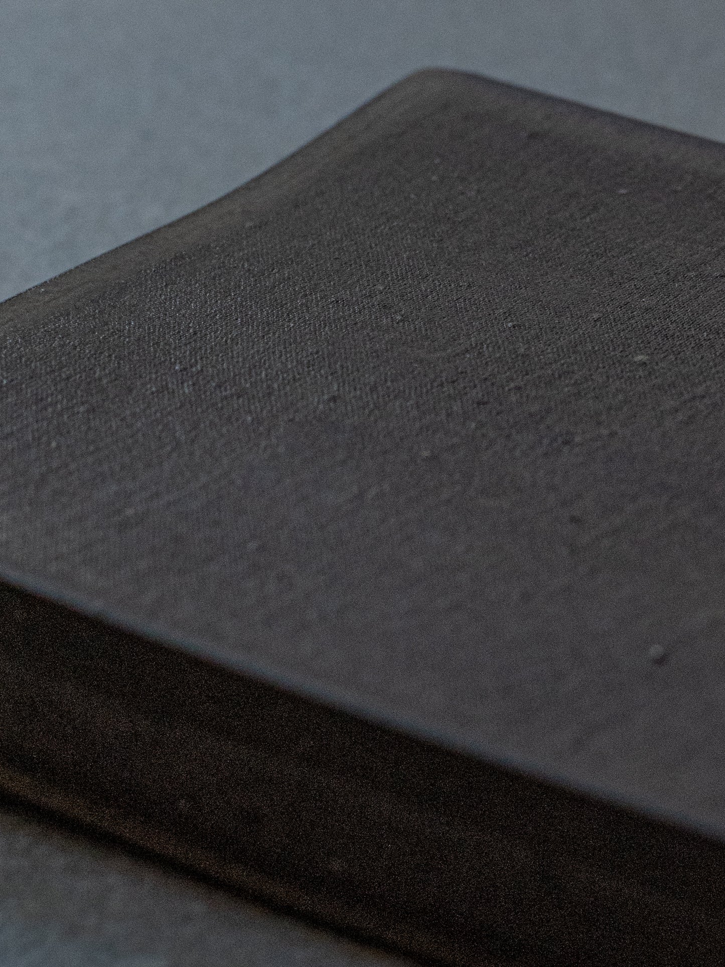 Kurotsuchi Haiyu Rectangle Plate - Small