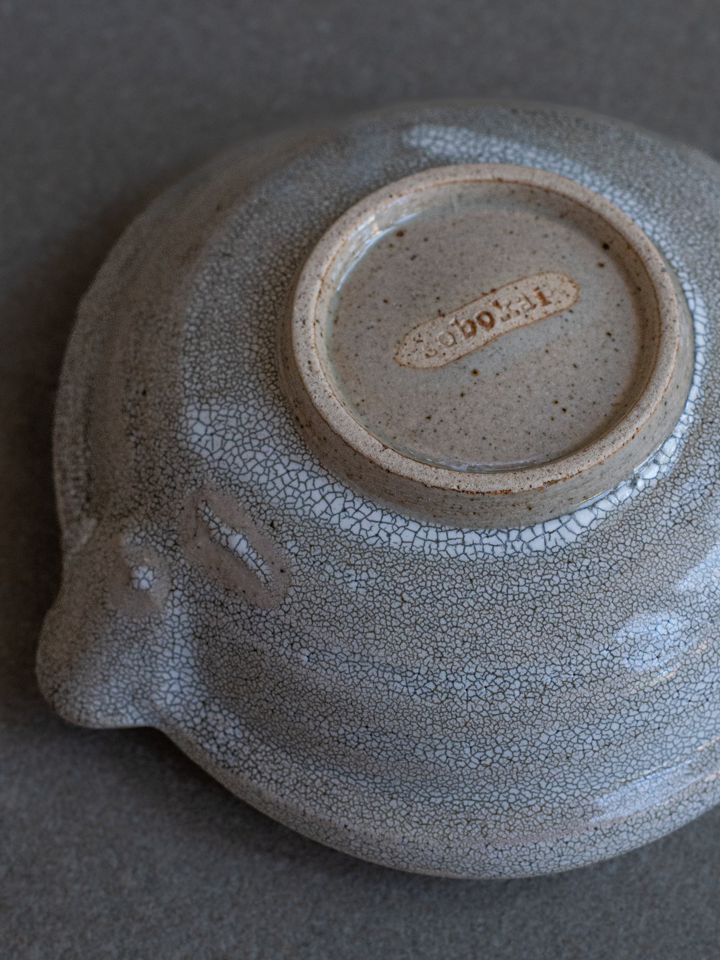 Sabikairagi Lipped Bowl