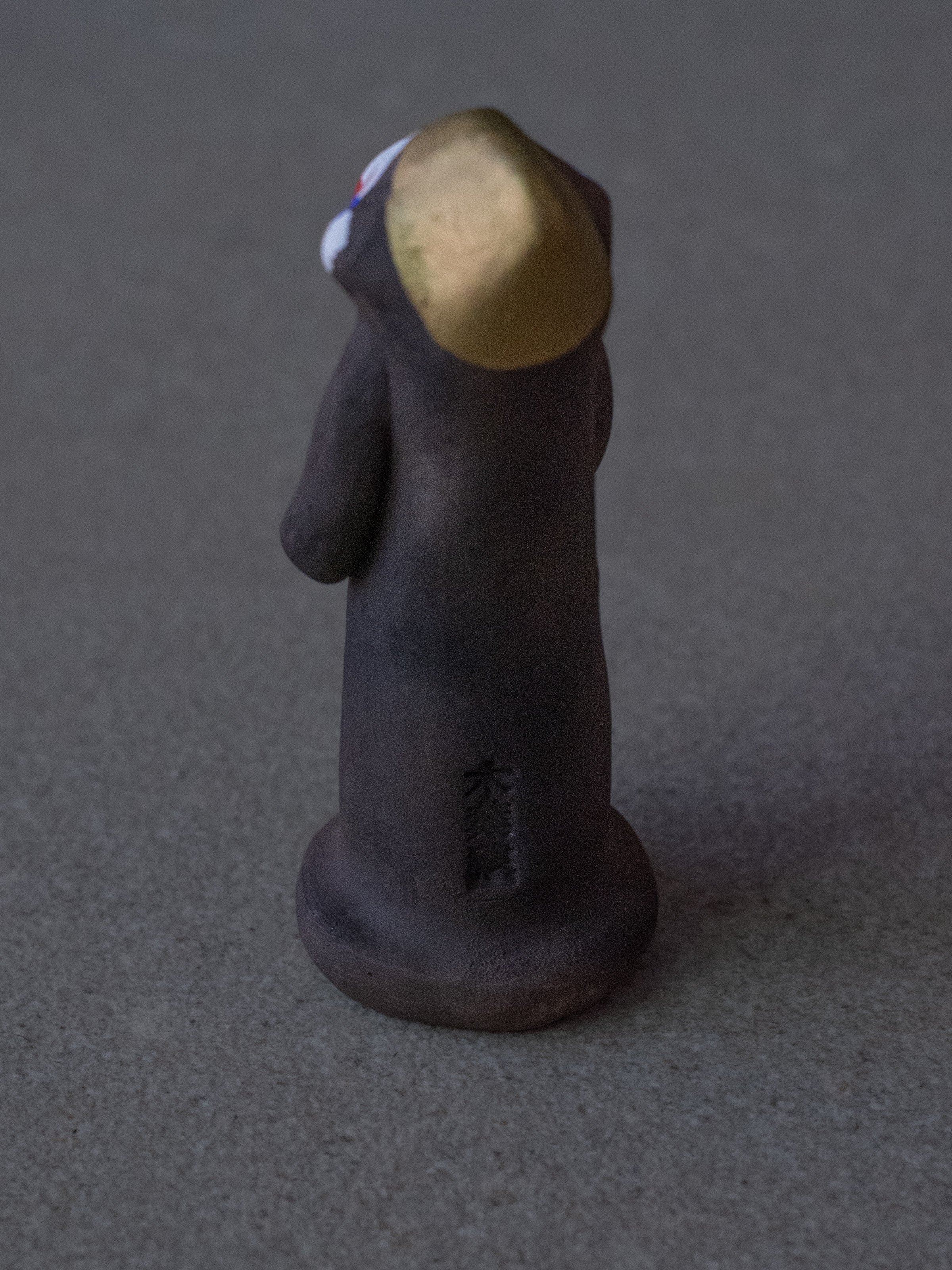 Monkey Folk Doll - Praying