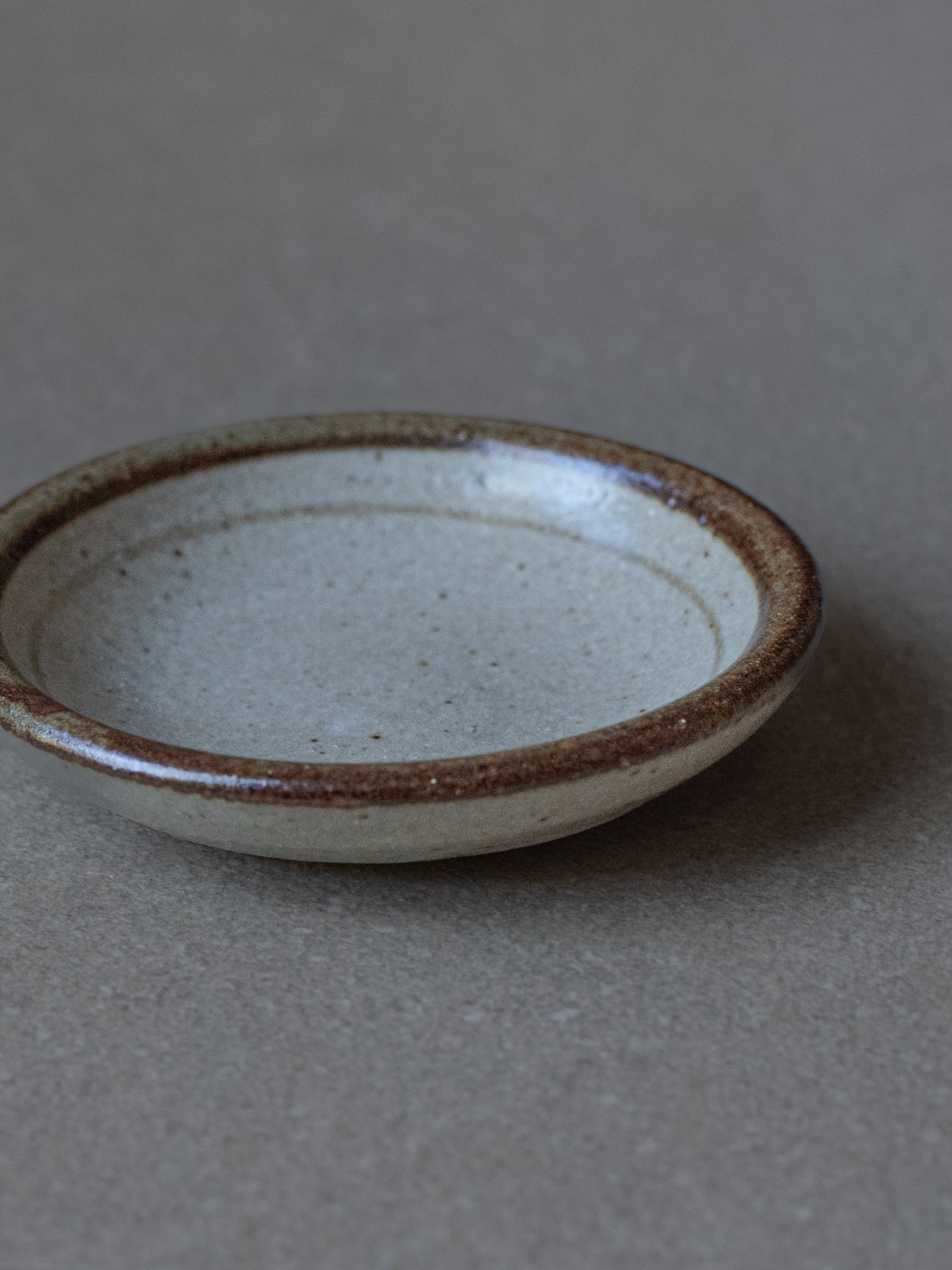 Painted Rim Dish & Pine Box Gift Set