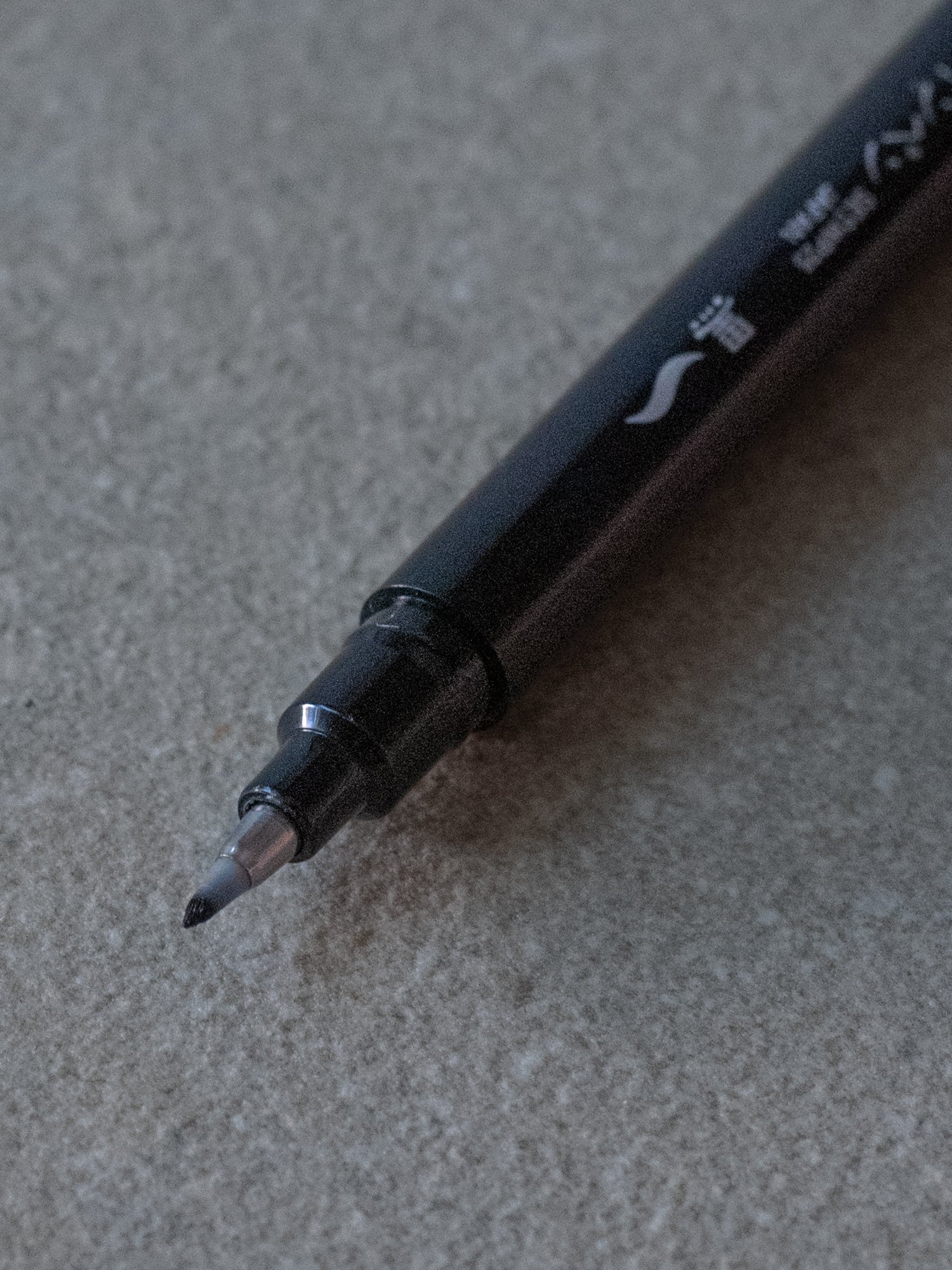 Keicho Double-Sided Brush Sign Pen - Black/Grey