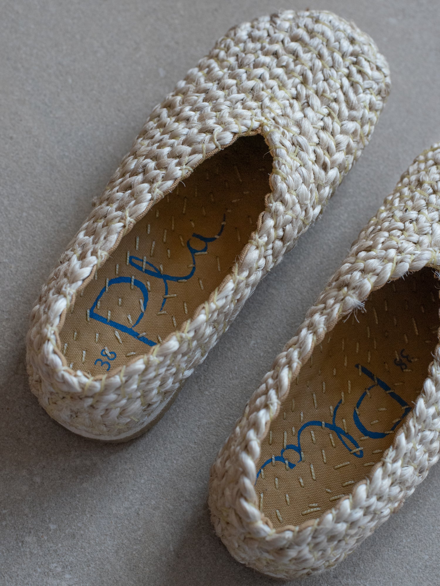 Bonanova Woven Jute Flats - Natural
