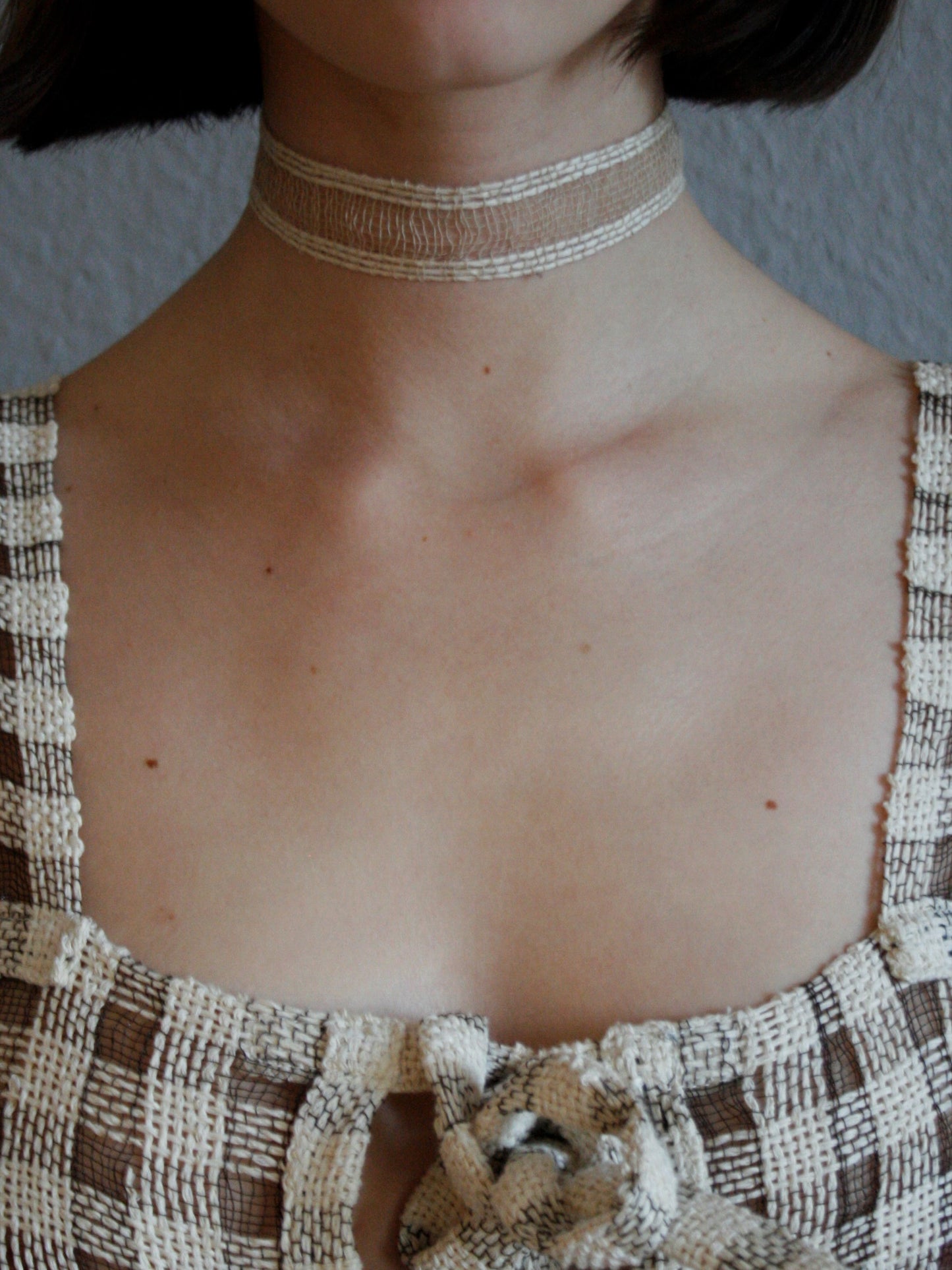 Paper and Steel Collar - White and Beige