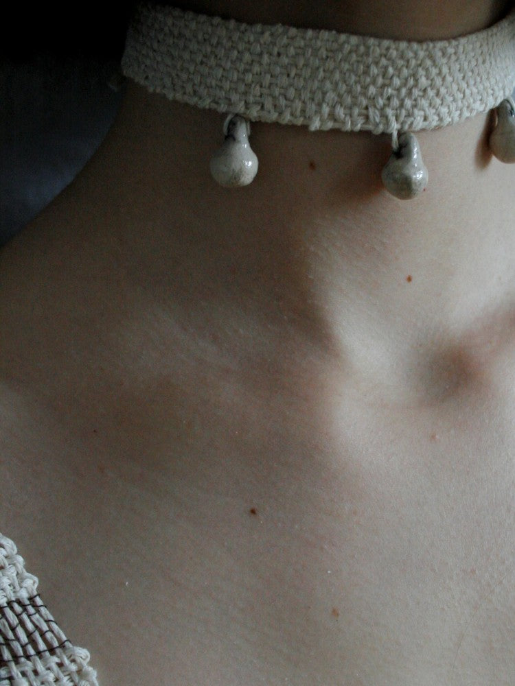 Plain Weave Tri Drop Collar - Off White