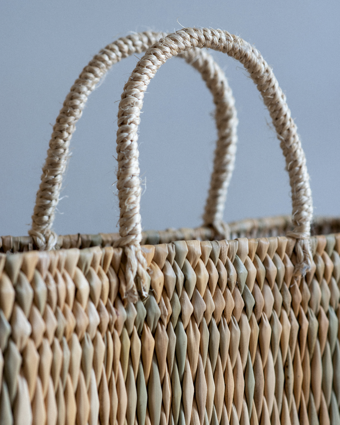 Handwoven Straw Basket - Medium