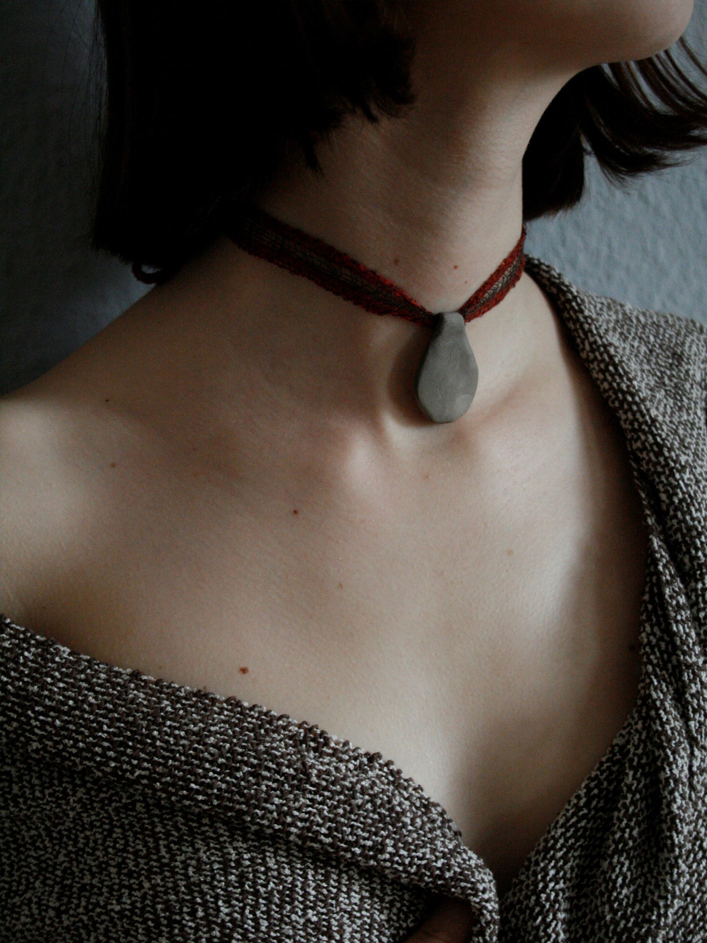 Pendant Collar - Red and Brown