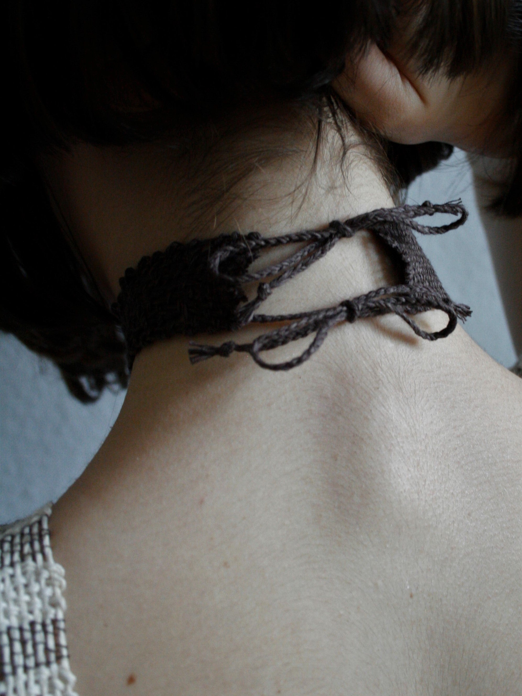 Split Paper Collar - Umber