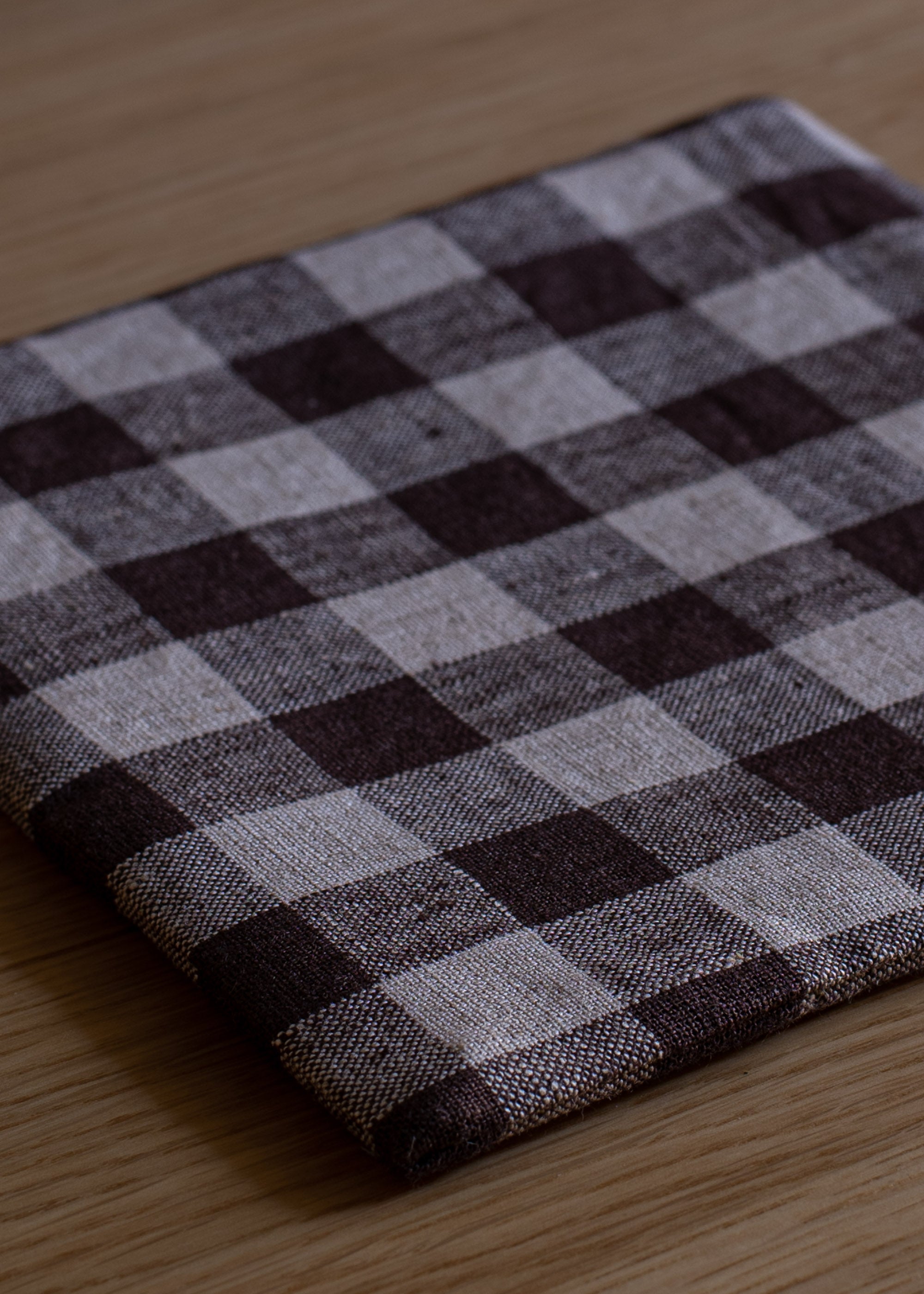 Teapot Mat - Brown Check