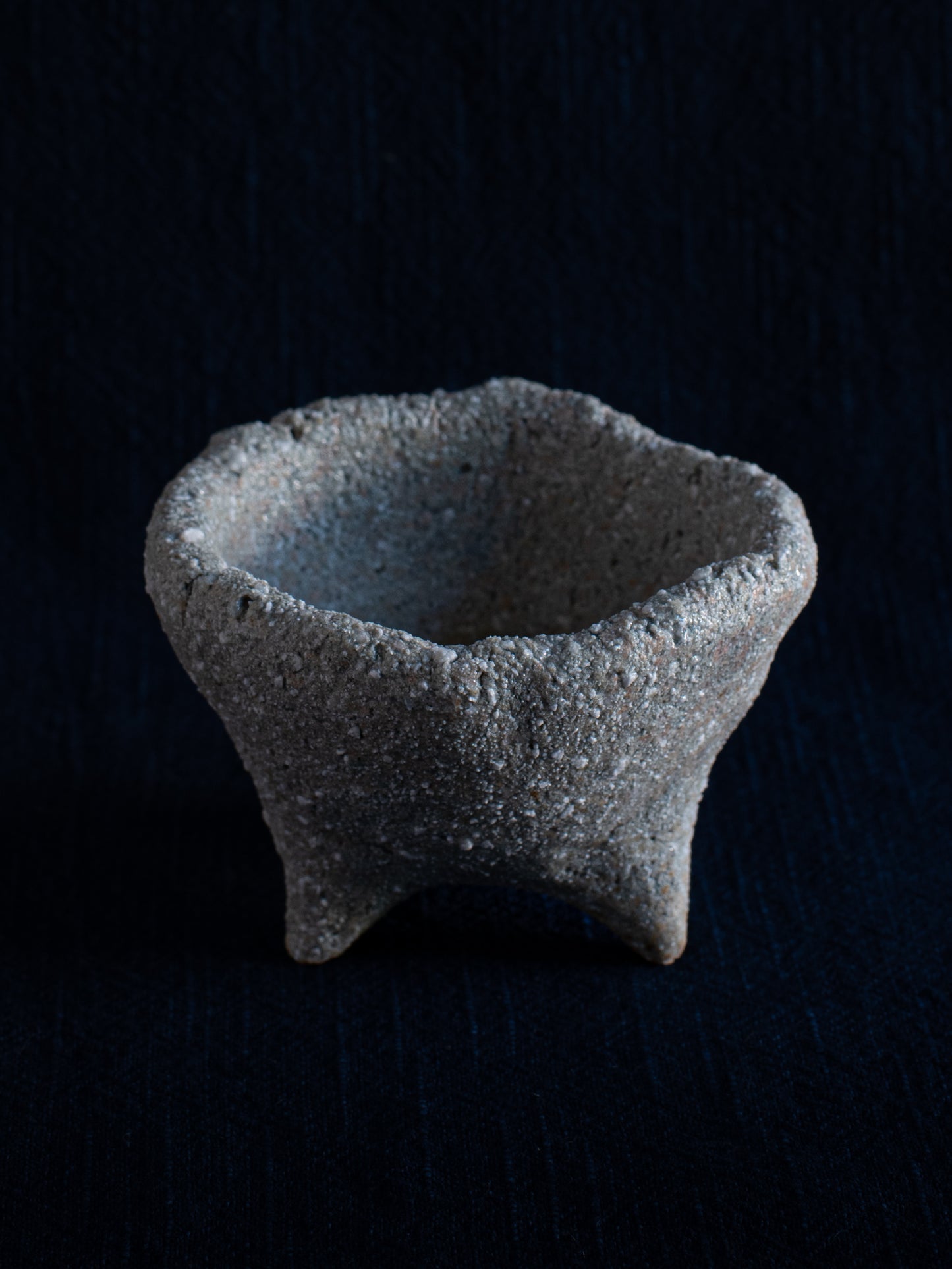 Shigaraki Planter - Grey