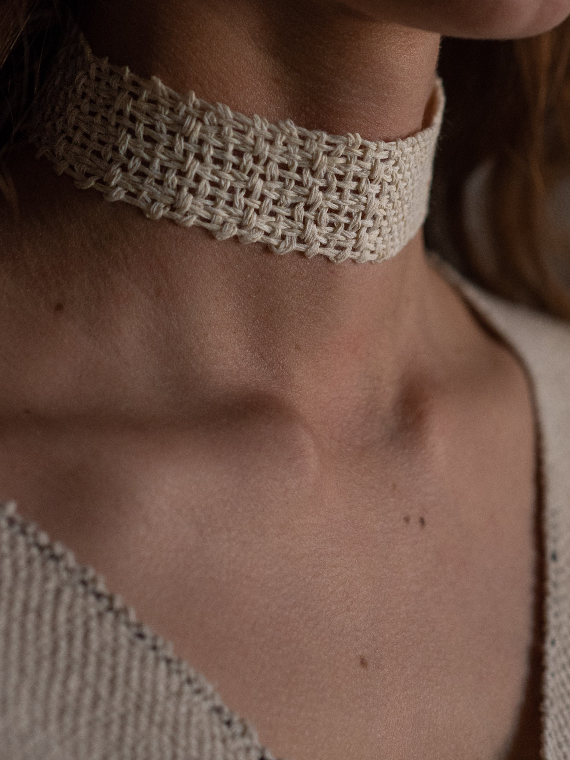Split Paper Collar - Off White