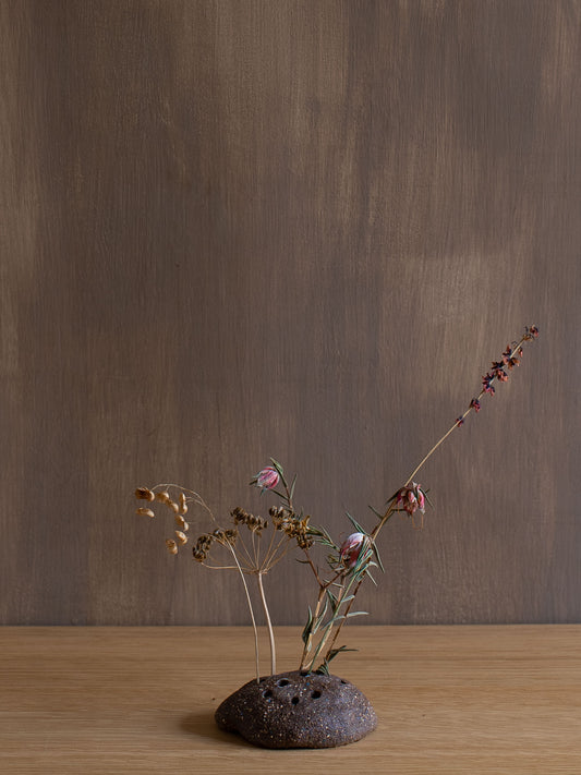 Ikebana Vase - Dark Stoneware