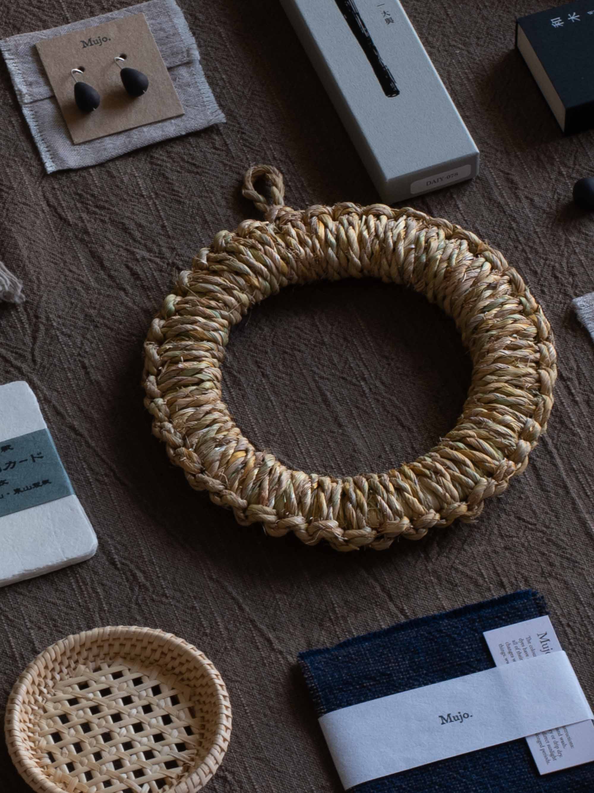 Straw Trivet Medium